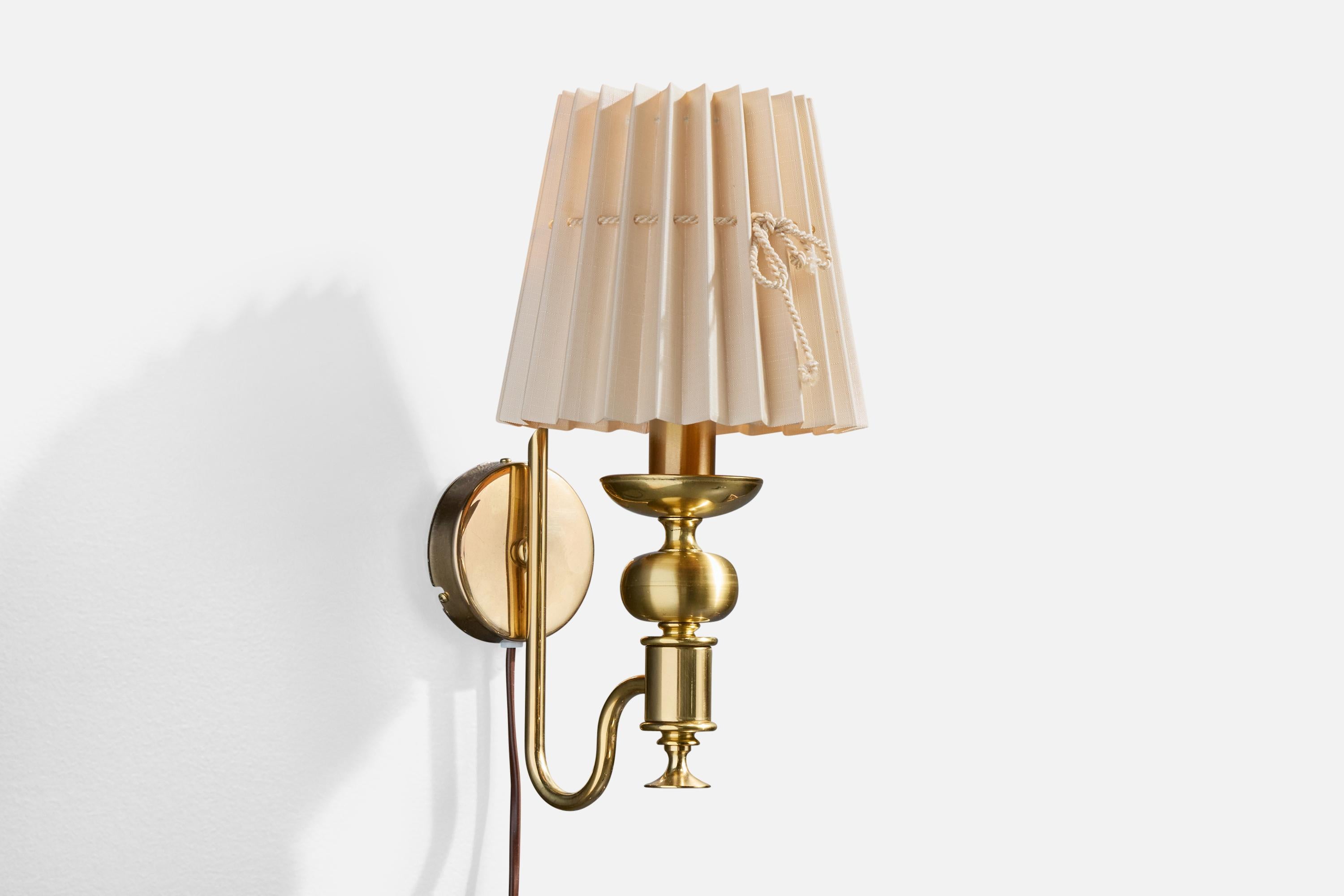 Nya Öia, Wall Lights, Brass, Fabric, Sweden, 1990s In Good Condition For Sale In High Point, NC