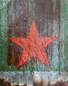 Composizione africana in metallo arrugginito rosso e verde "Green Wood Star".