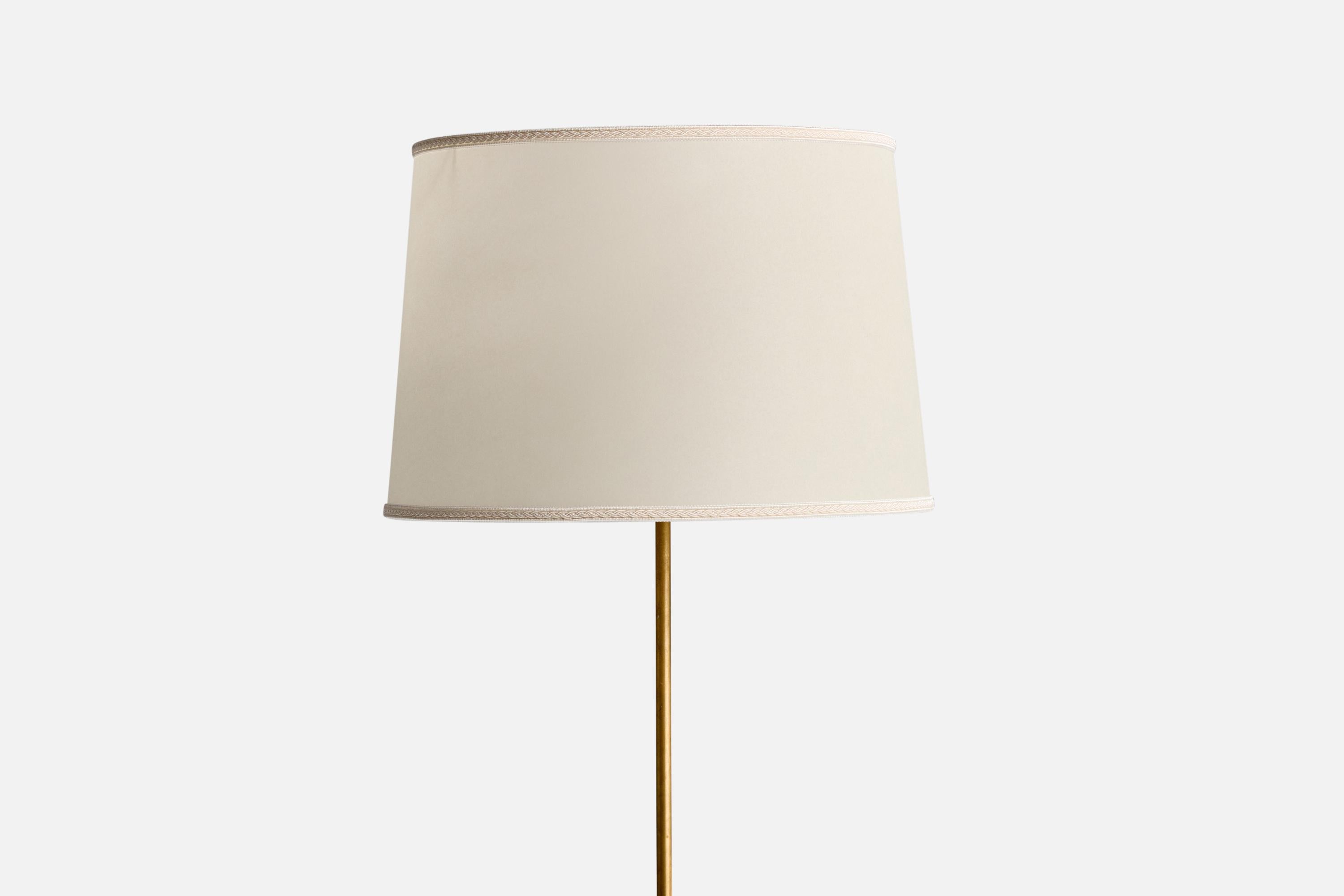 Suédois Nybro Armaturfabrik, lampadaires, laiton, parchemin, Suède, années 1960 en vente