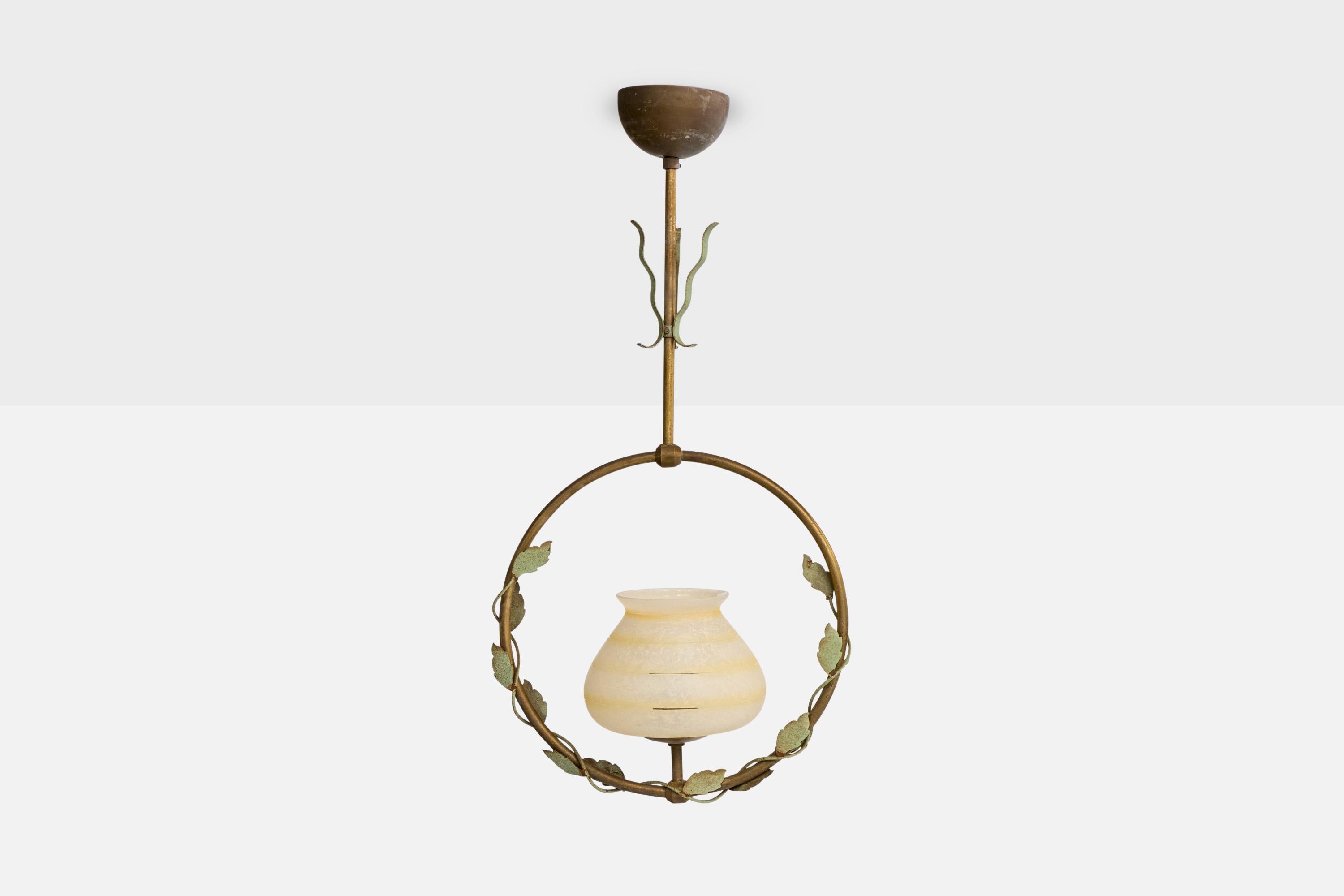 Mid-Century moderno Nybro Armaturfabrik, Lampada a sospensione, Ottone, Metallo, Vetro, anni '50 in vendita