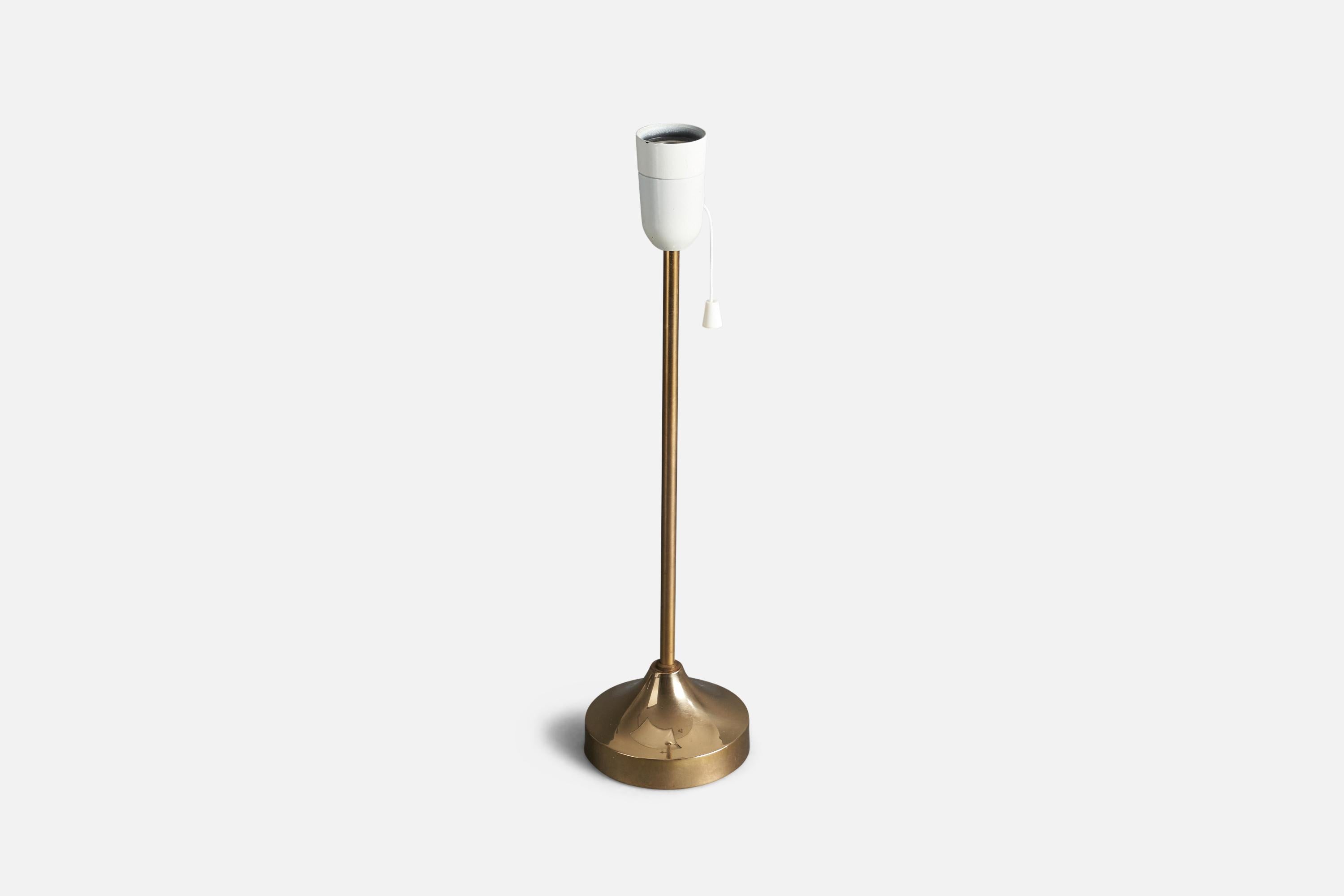 Swedish Nybro Armaturfabrik, Table Lamps, Brass, Sweden, 1940s For Sale