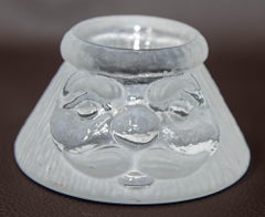 Portacandele Babbo Natale in vetro artistico di Nybro Svezia di Nisse Tomte Design anni '80