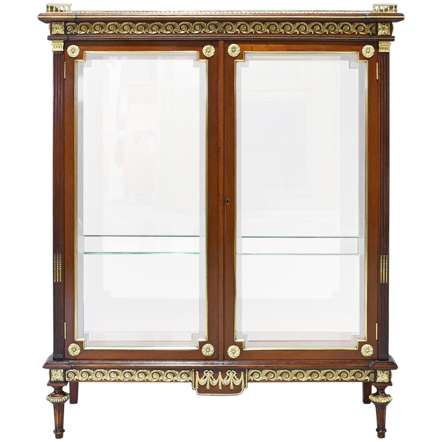 American NYC Gilded Age Louis XVI Style Display Cabinet, Attributable to Leon Marcotte