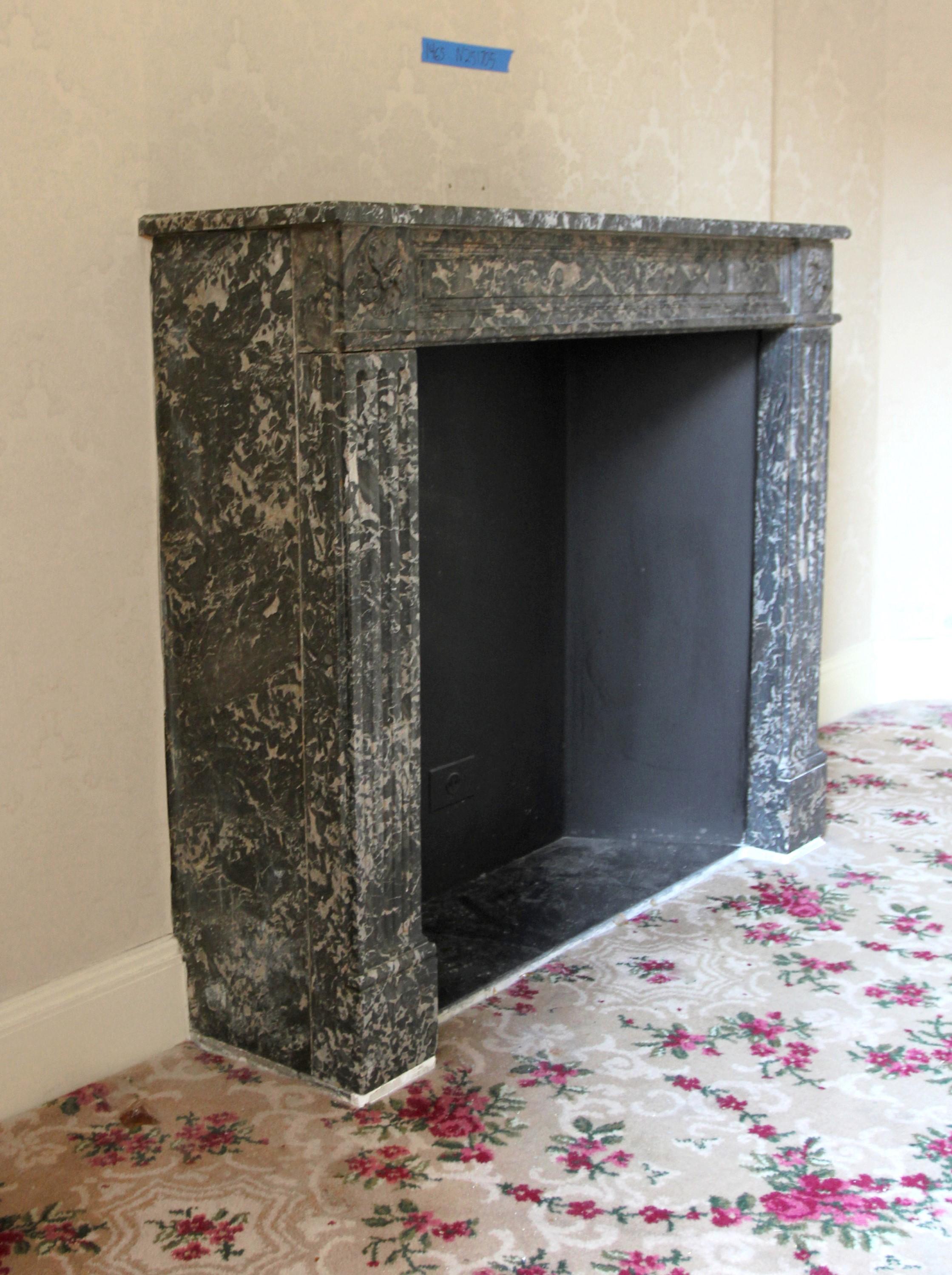 NYC Waldorf Astoria Hotel Classic Gray Marble Mantel For Sale 6