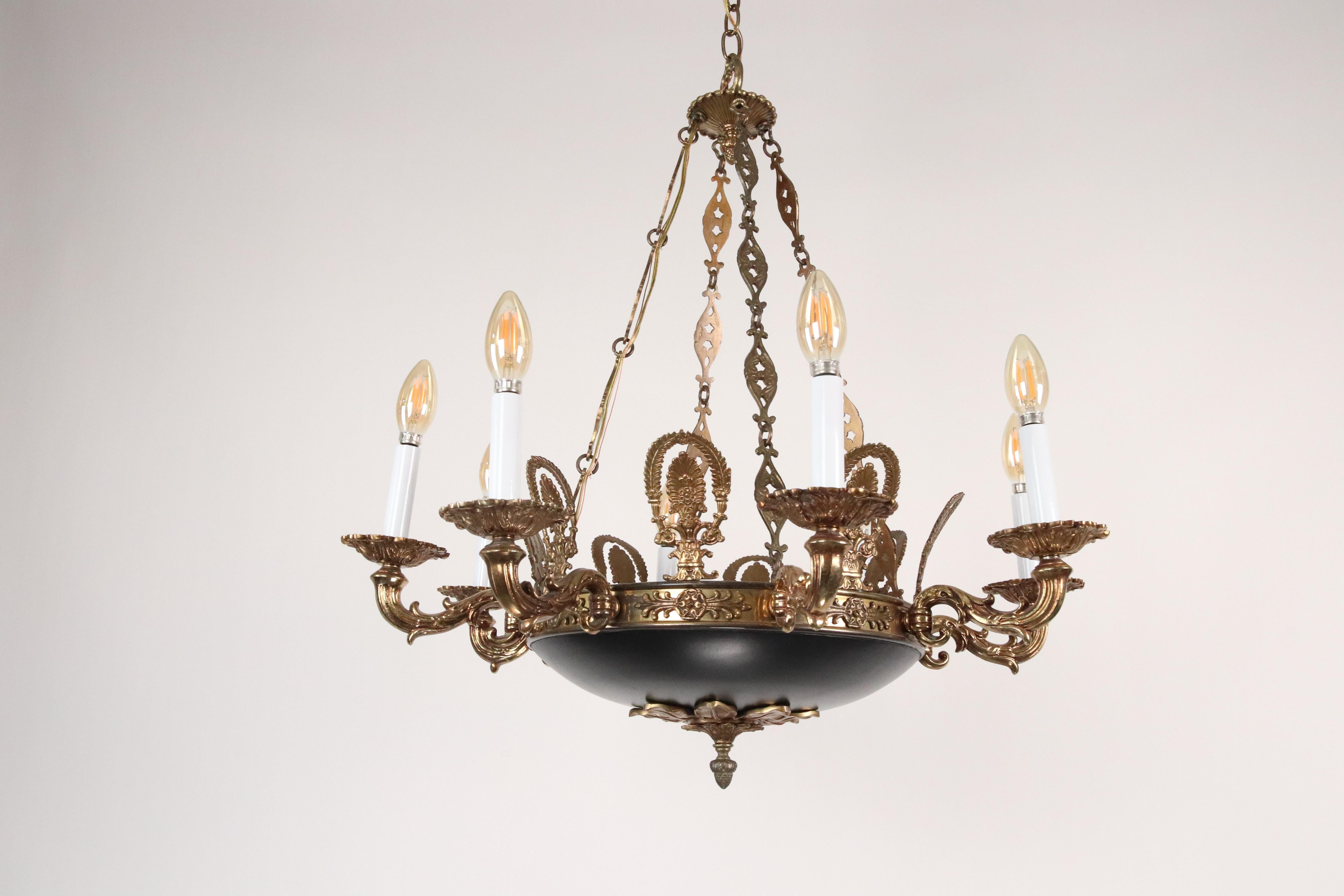 20th Century NYC Waldorf Astoria Hotel Empire Style 8 Arm Chandelier For Sale