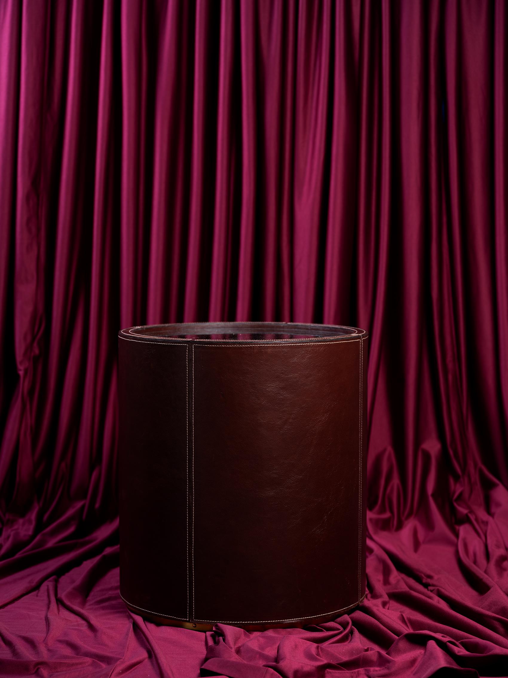 Table Nyla - Cuir en vente 9