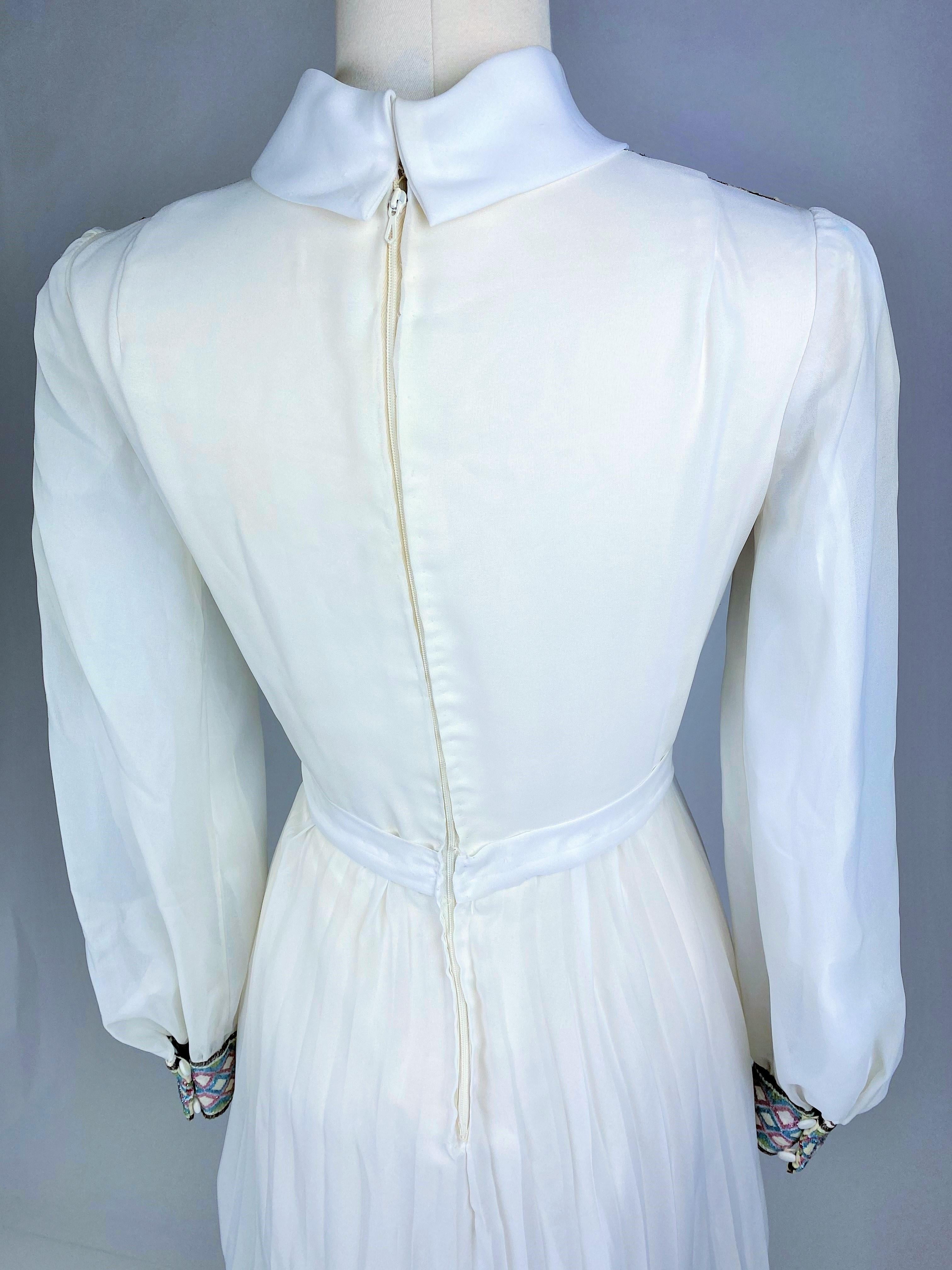 Nylon and lurex crepe formal dress - France Circa 1972 For Sale 6