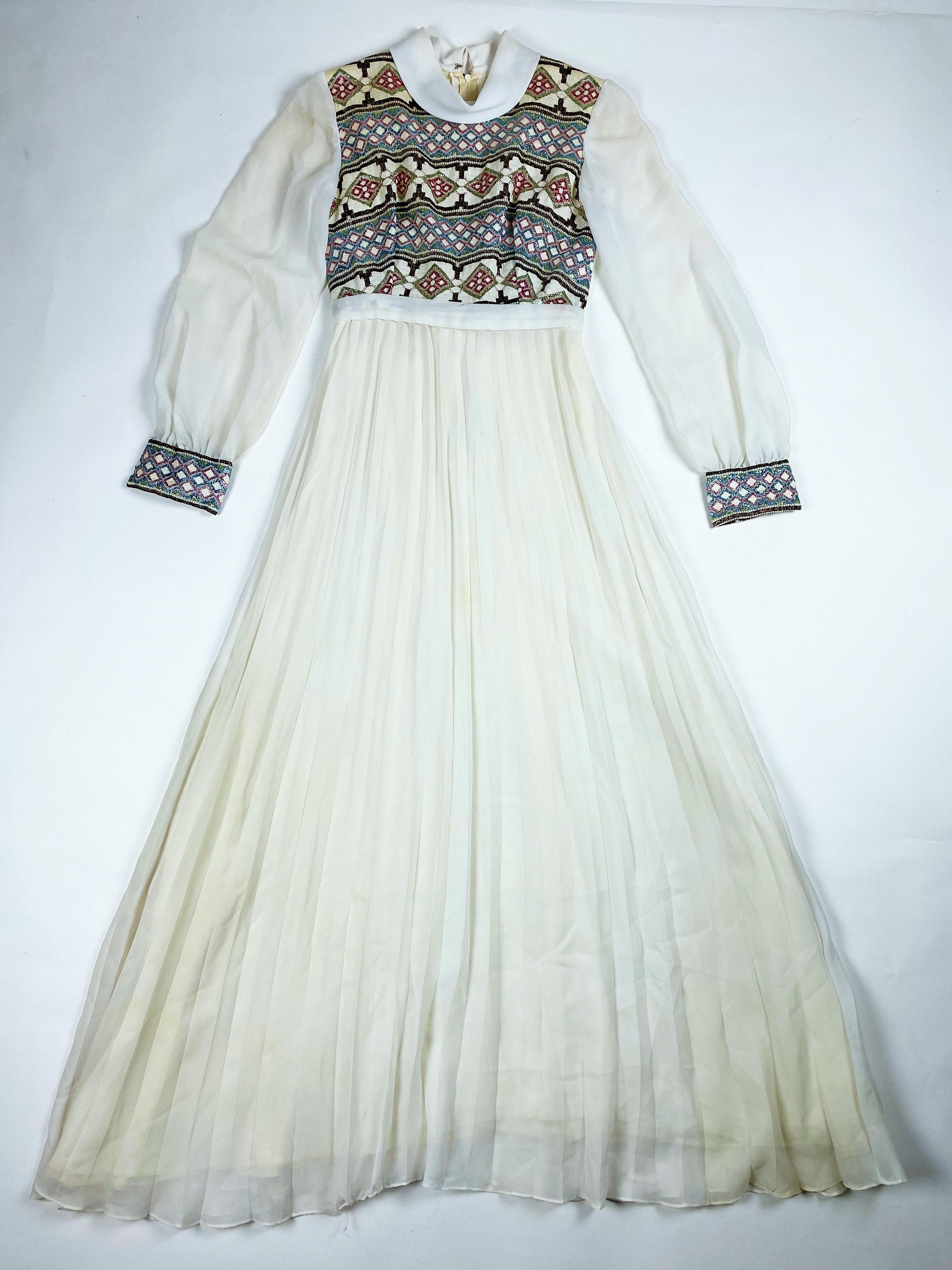 Nylon and lurex crepe formal dress - France Circa 1972 In Good Condition For Sale In Toulon, FR