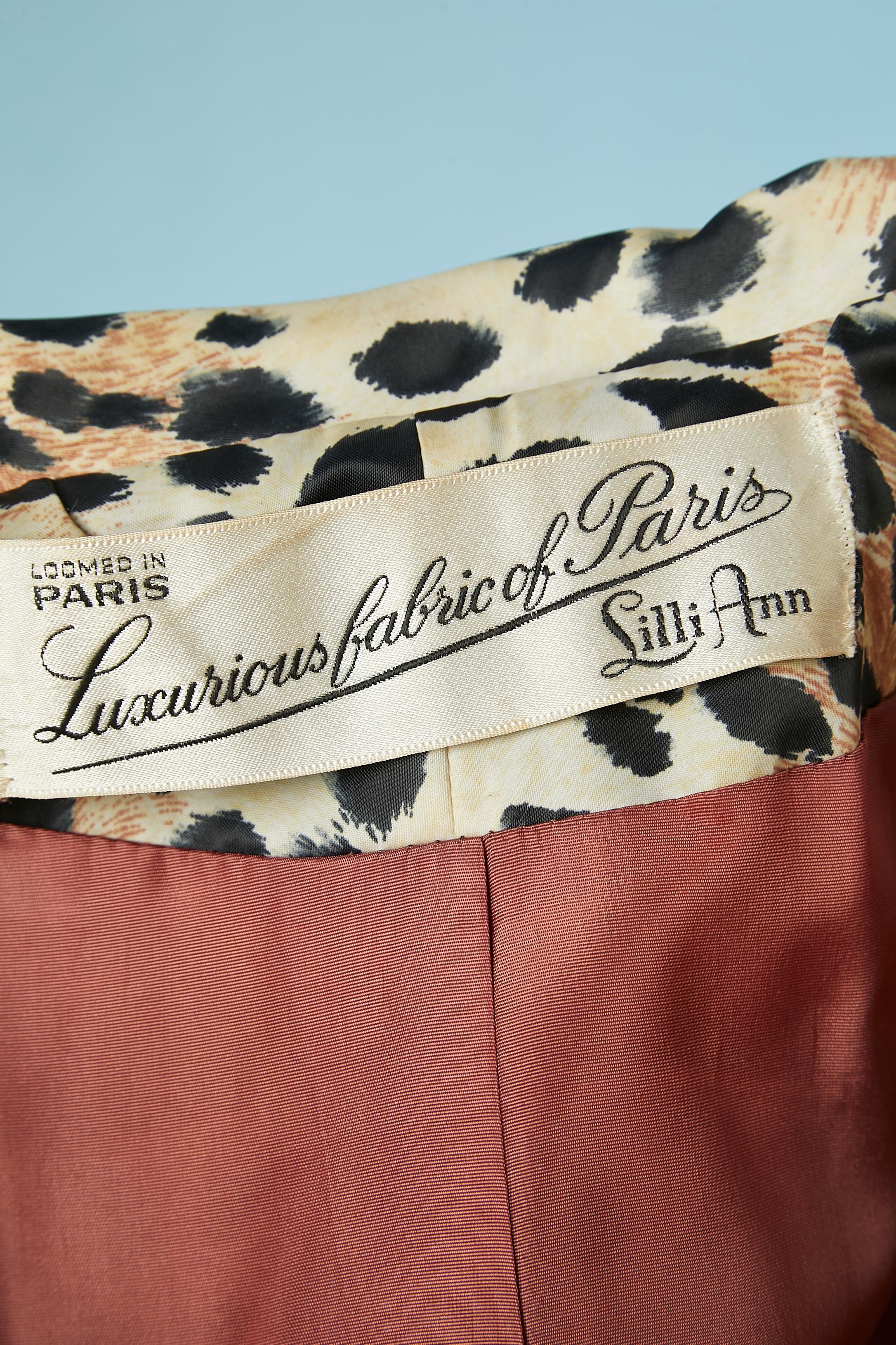 Impermeabile in nylon con stampa leopardata Lilli Ann Circa anni '70 in vendita 1
