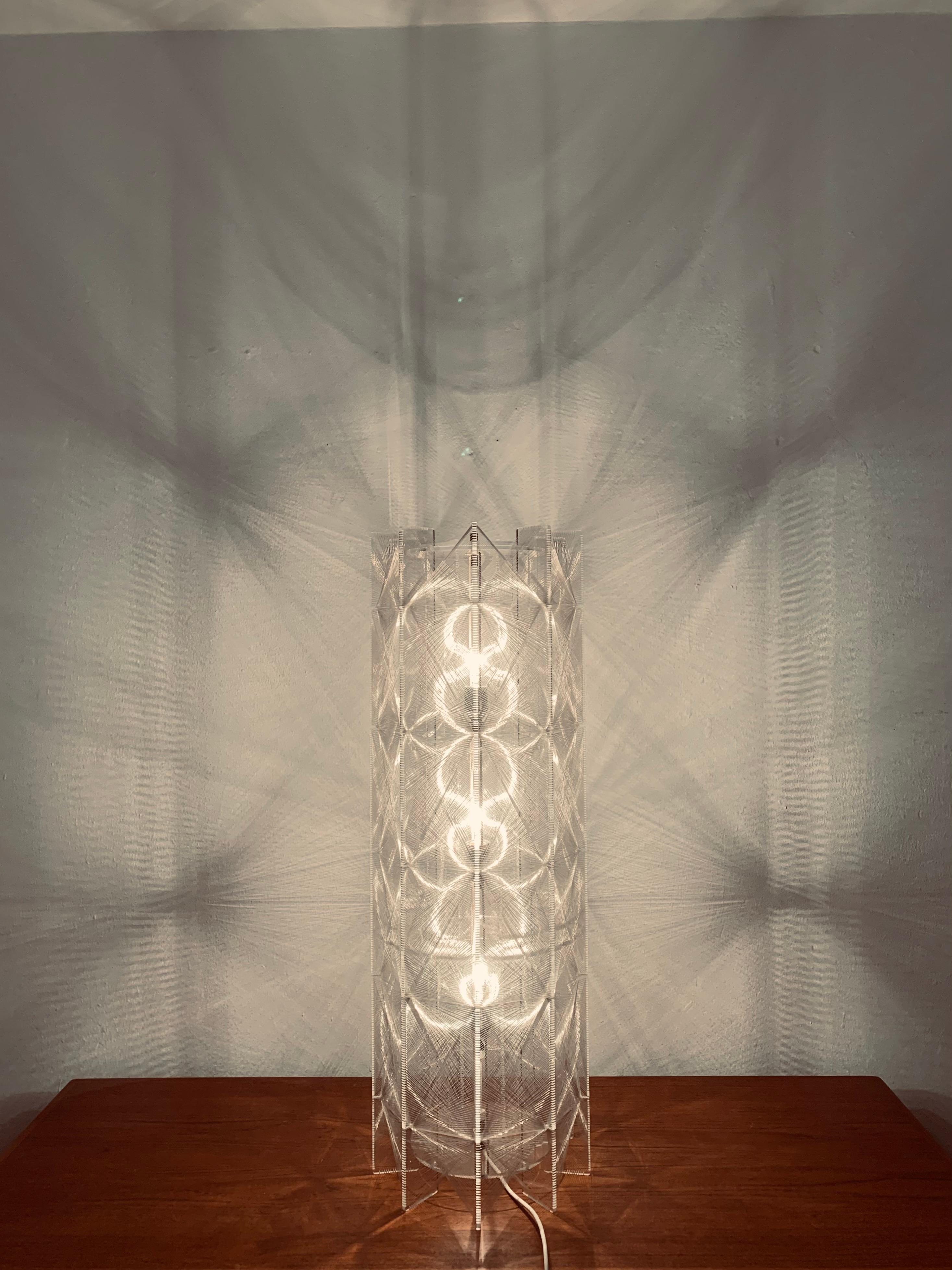 Lampada da terra in filo di nylon di Paul Secon per Sompex in vendita 2