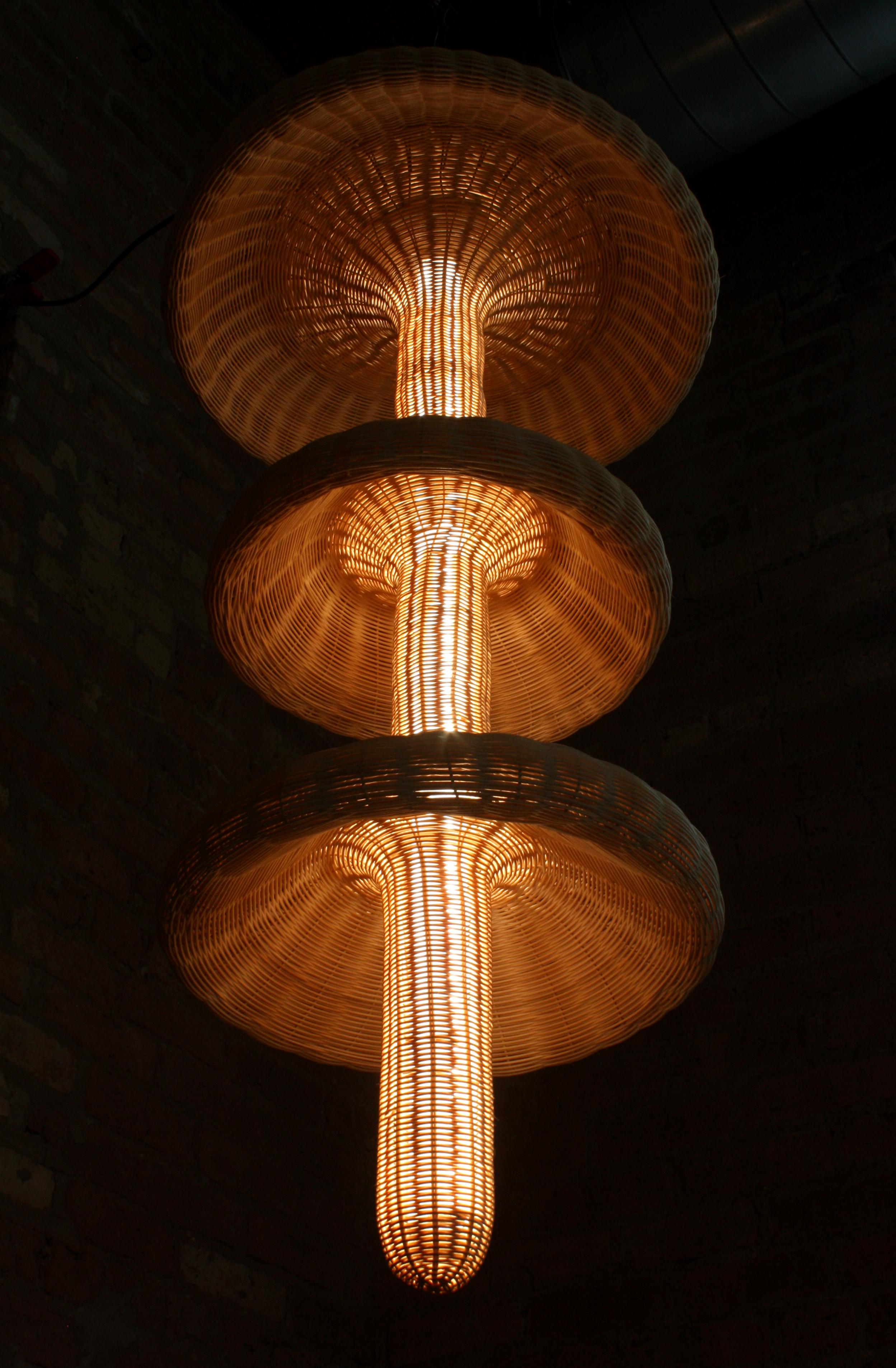 Postmoderno Lampada a sospensione Nymph di Laylo Studio in vendita