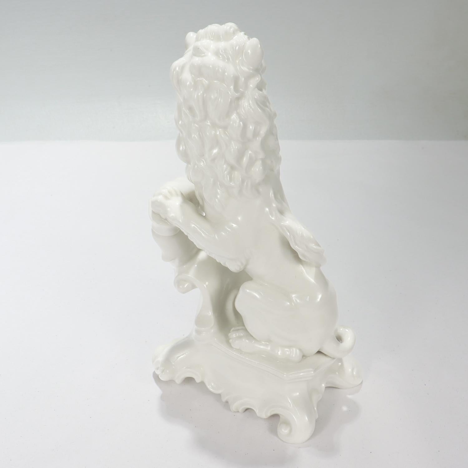 Nymphenburg Blanc de Chine Figurilla de porcelana 