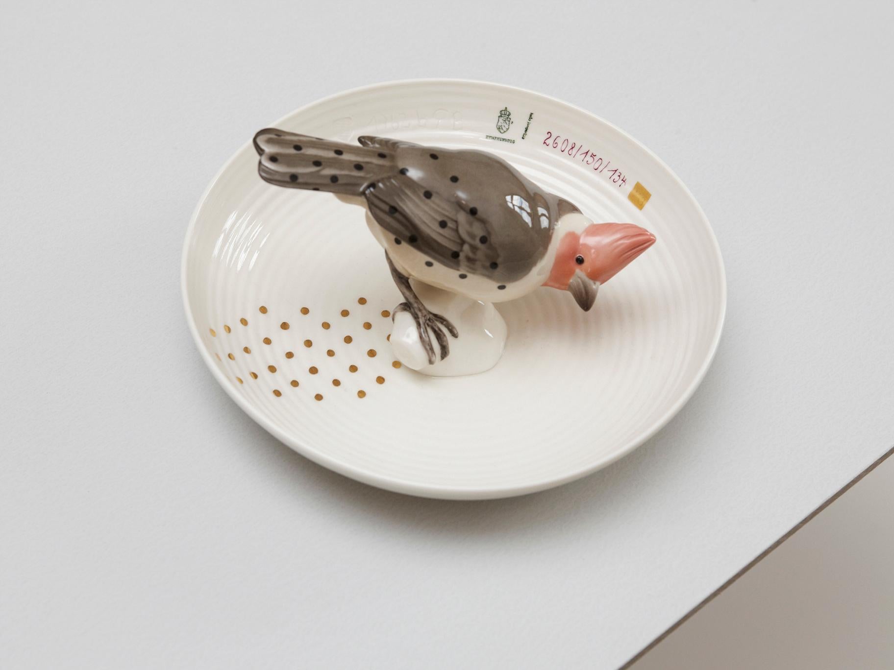 Allemand Bol à oiseaux Hella Jongerius de Nymphenburg en porcelaine peinte à la main en vente