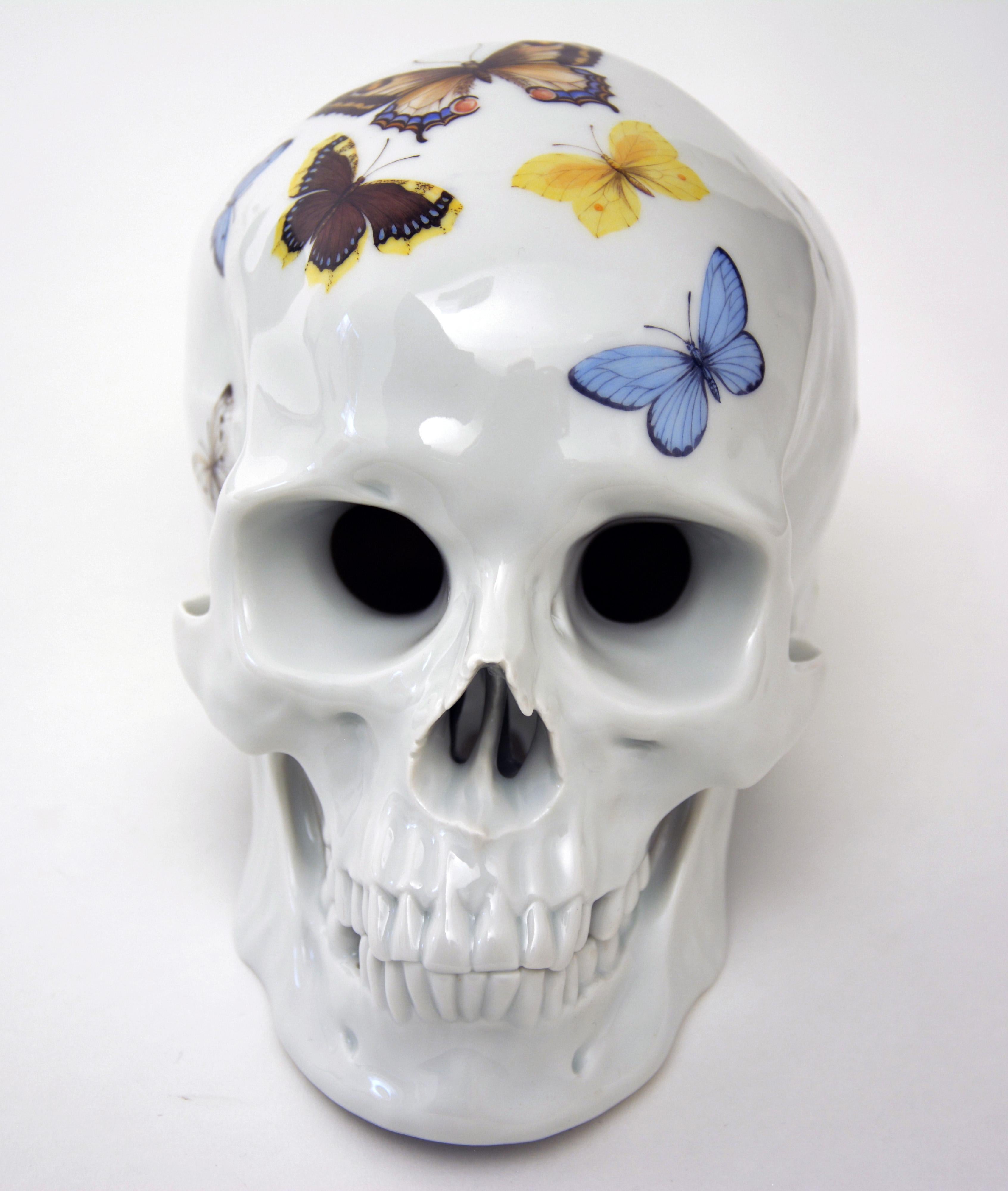 Nymphenburg Edición Limitada Calavera - Mariposas - pintada a mano Edición de 25 Alemán en venta