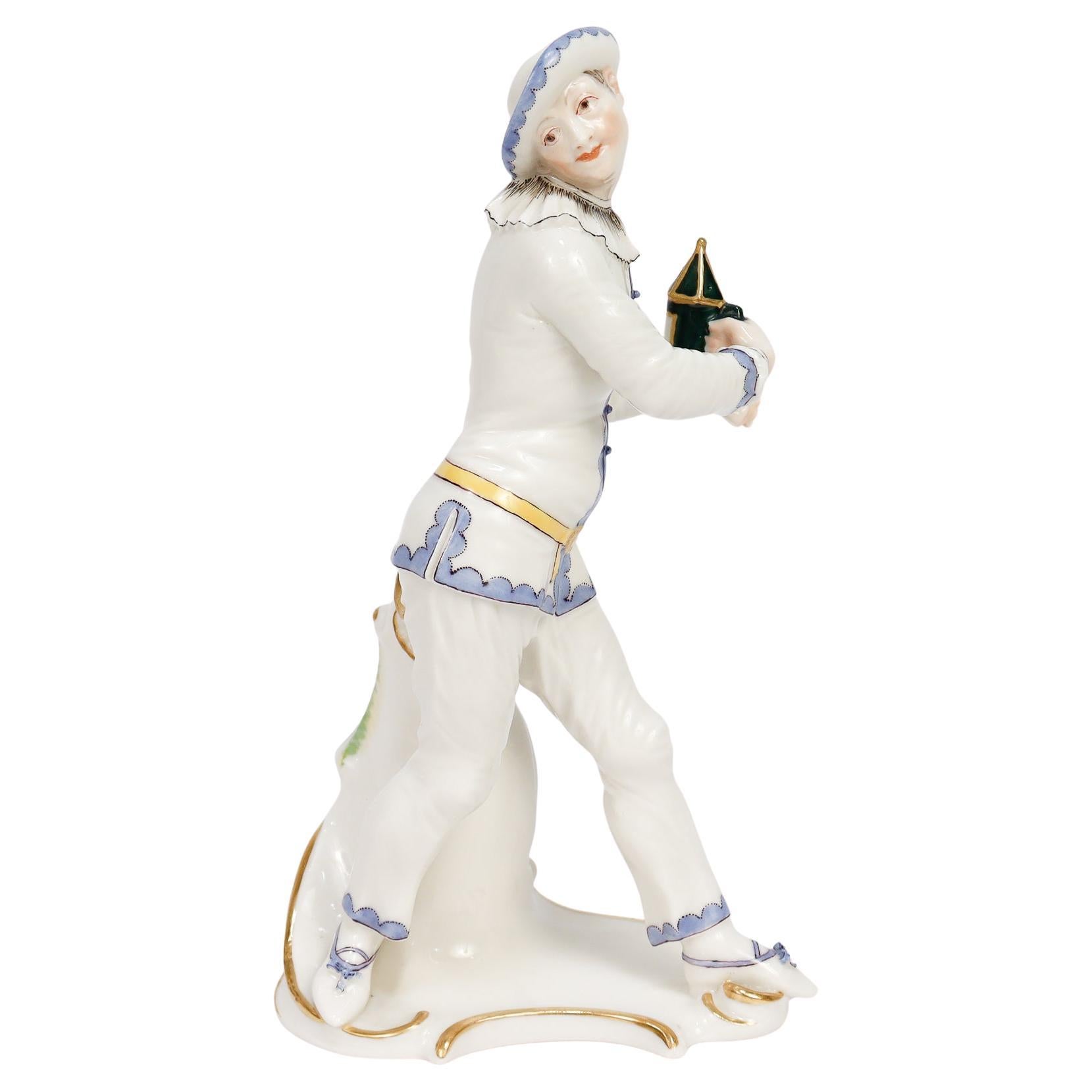 Nymphenburg Porcelain Commedia Dell'Arte Figure de Pierrot en porcelaine