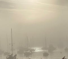 Grande photographie en couleur - « Boats In The Fog »  Océan sur toile - Édition limitée 1/10