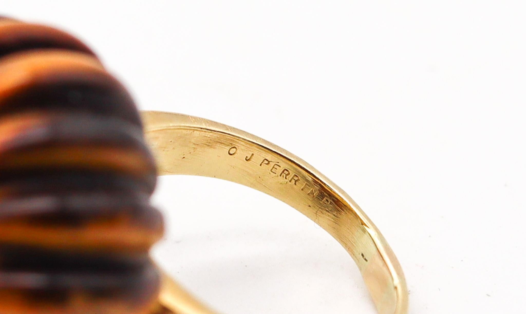 O. J. Perrin Paris 1970 By Andre Vassort Tiger Eye Ring 18Kt Gold With Diamond In Excellent Condition For Sale In Miami, FL