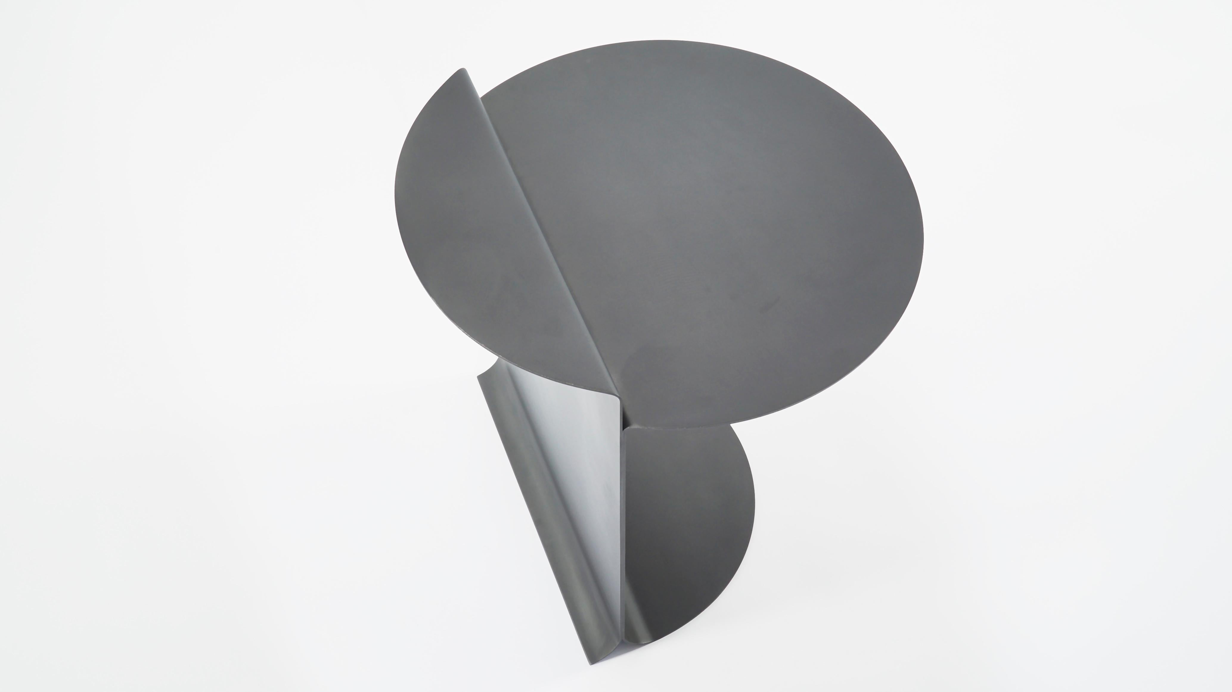 O Table in Blackened Stainless Steel by Estudio Persona In New Condition In Los Angeles, CA