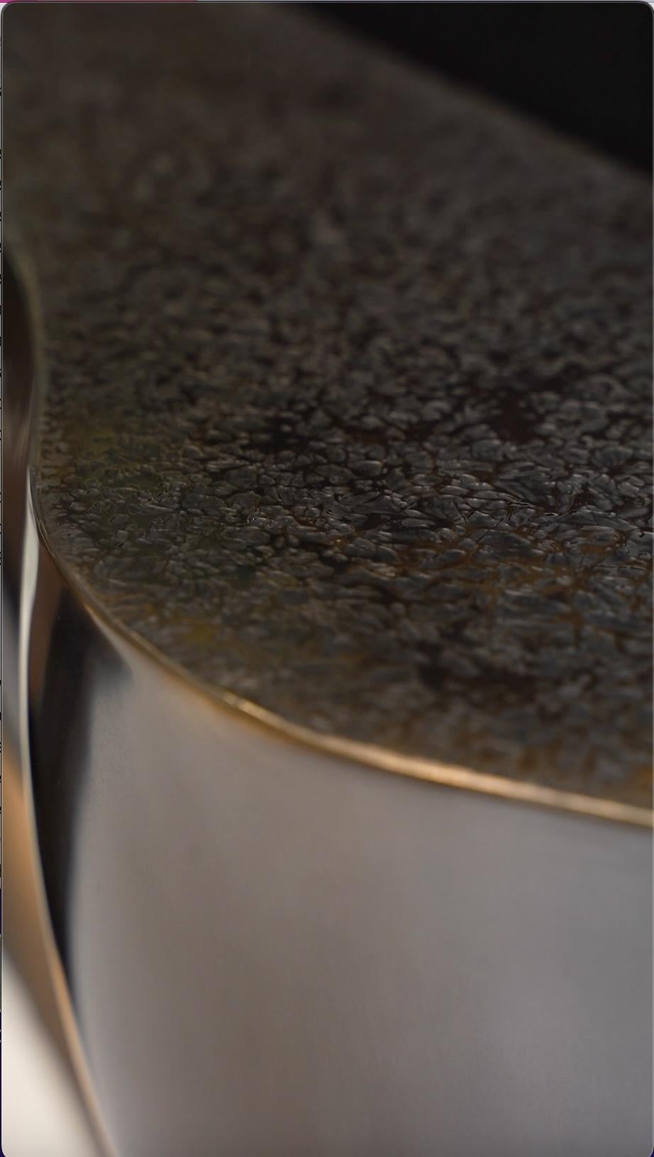 Contemporary O2 by Frédérique Domergue - Limited-edition, sculptural console table, bronze For Sale