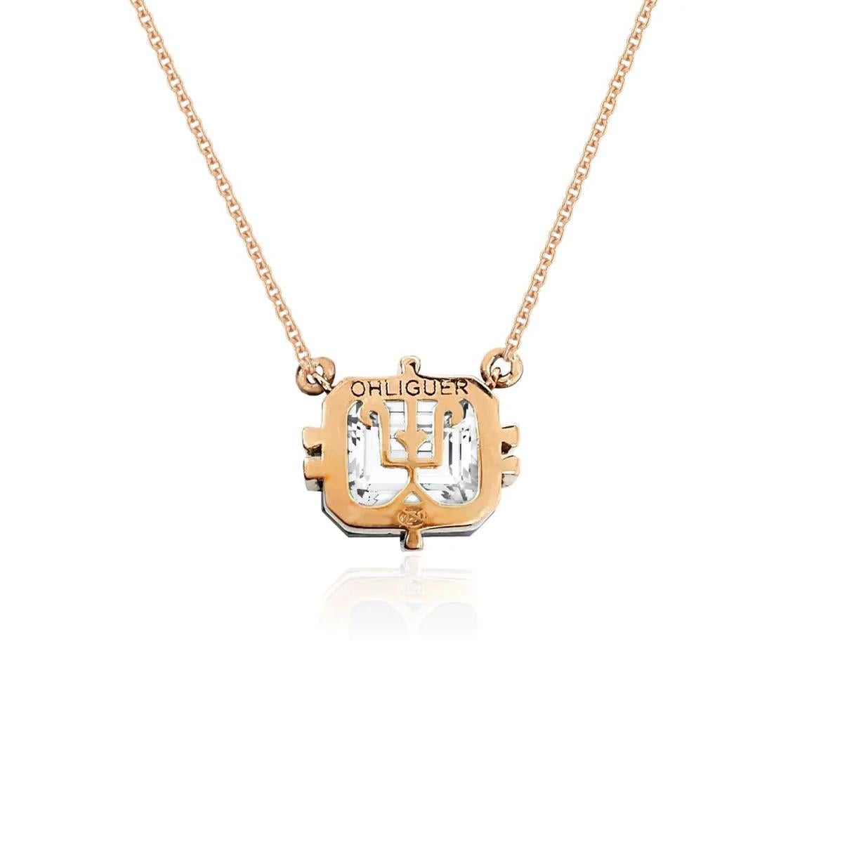 O.80ct Bold Emerald cut Diamond Icon pendant in 18ct Gold in vendita 1
