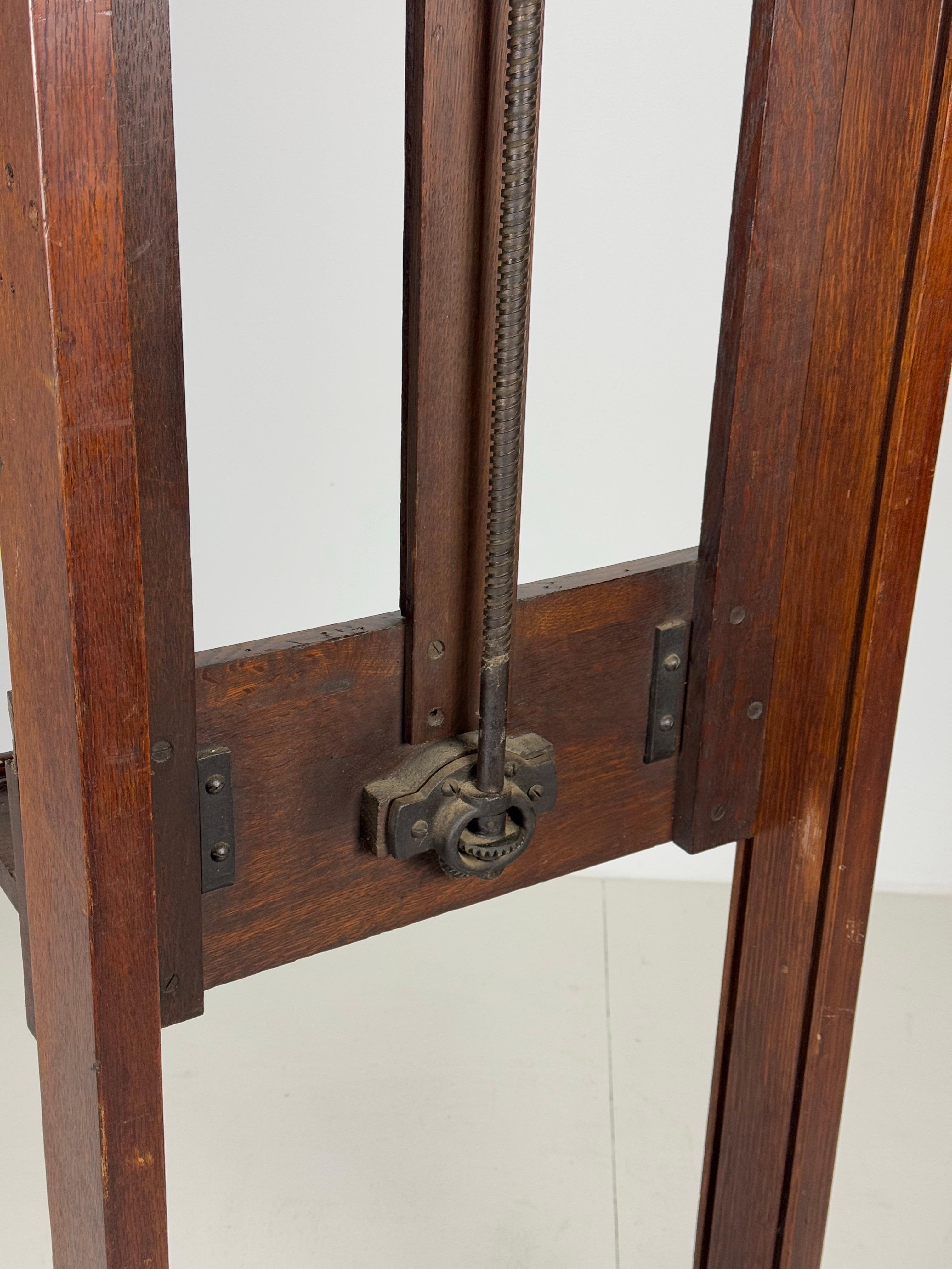 Cavalletto in Oak del XIX secolo in vendita 5