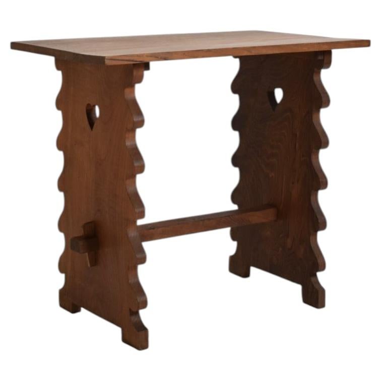 Table d'appoint en chêne de l'Alentejo, années 1960. en vente