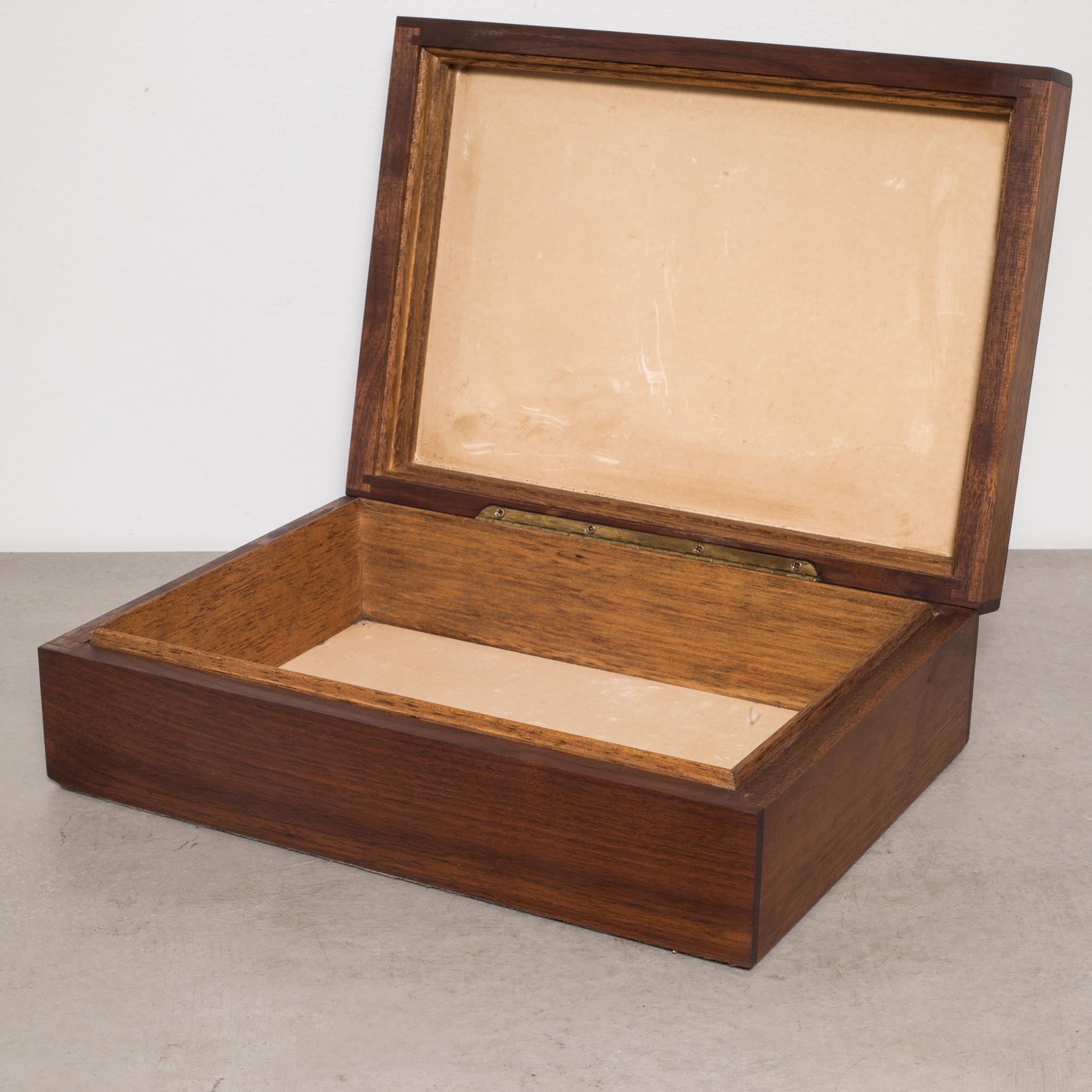 About

This is an oak humidor with a brass plaque, milk plastic interior and fabric on the bottom. This piece has been stained a dark Walnut.

Creator unknown.
Date of manufacture circa 1960s-1970s.
Materials and techniques oak,