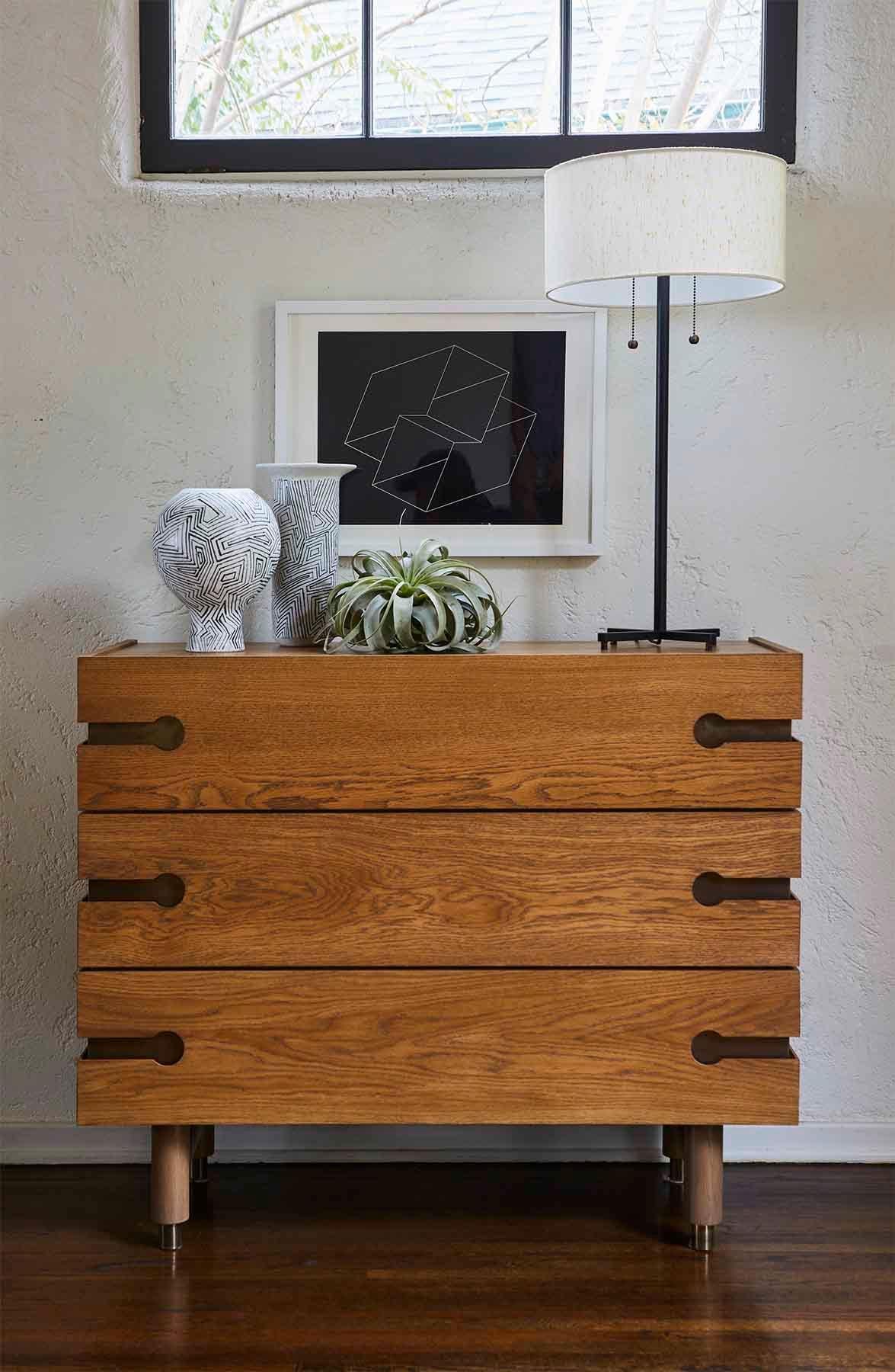 Oak and Brass Niguel Dresser by Lawson-Fenning In New Condition For Sale In Los Angeles, CA