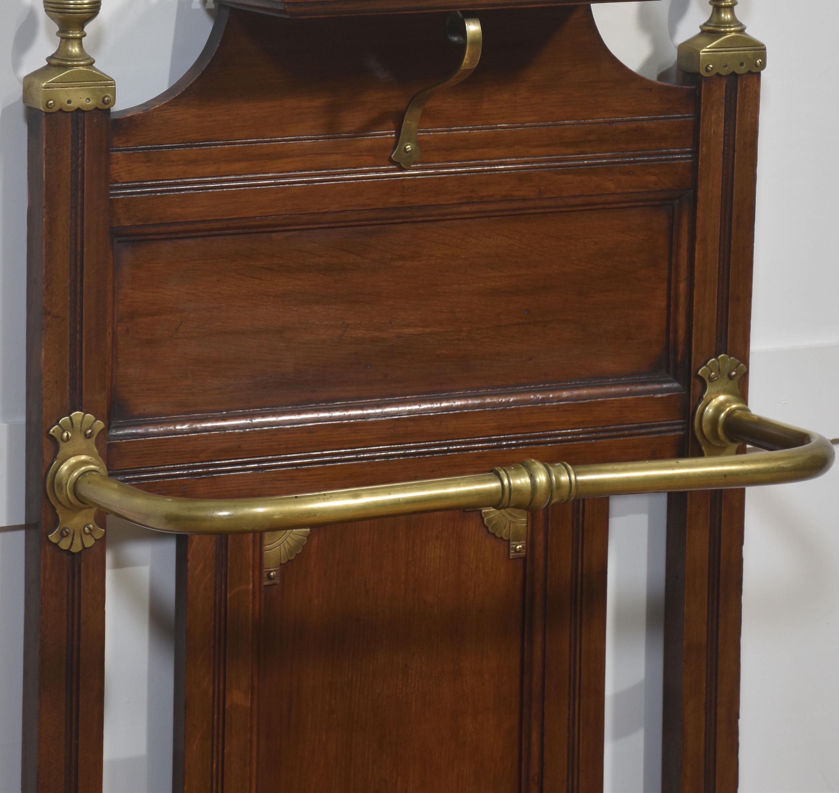19th Century Oak and brass umbrella stand For Sale
