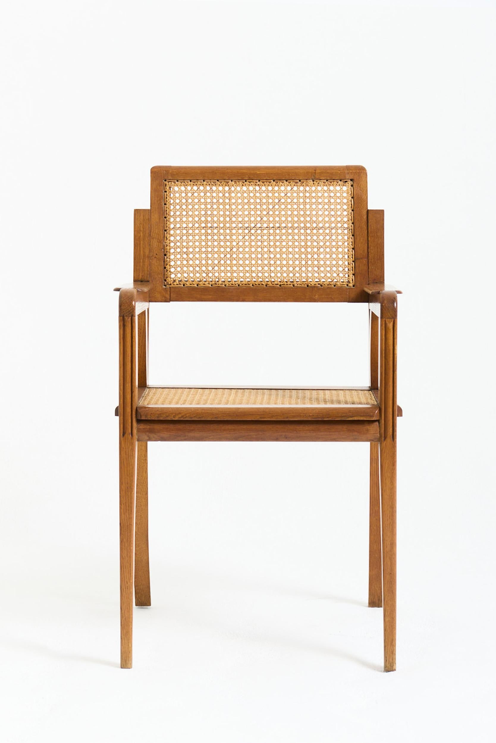 Oak and Cane Armchair In Good Condition For Sale In London, GB