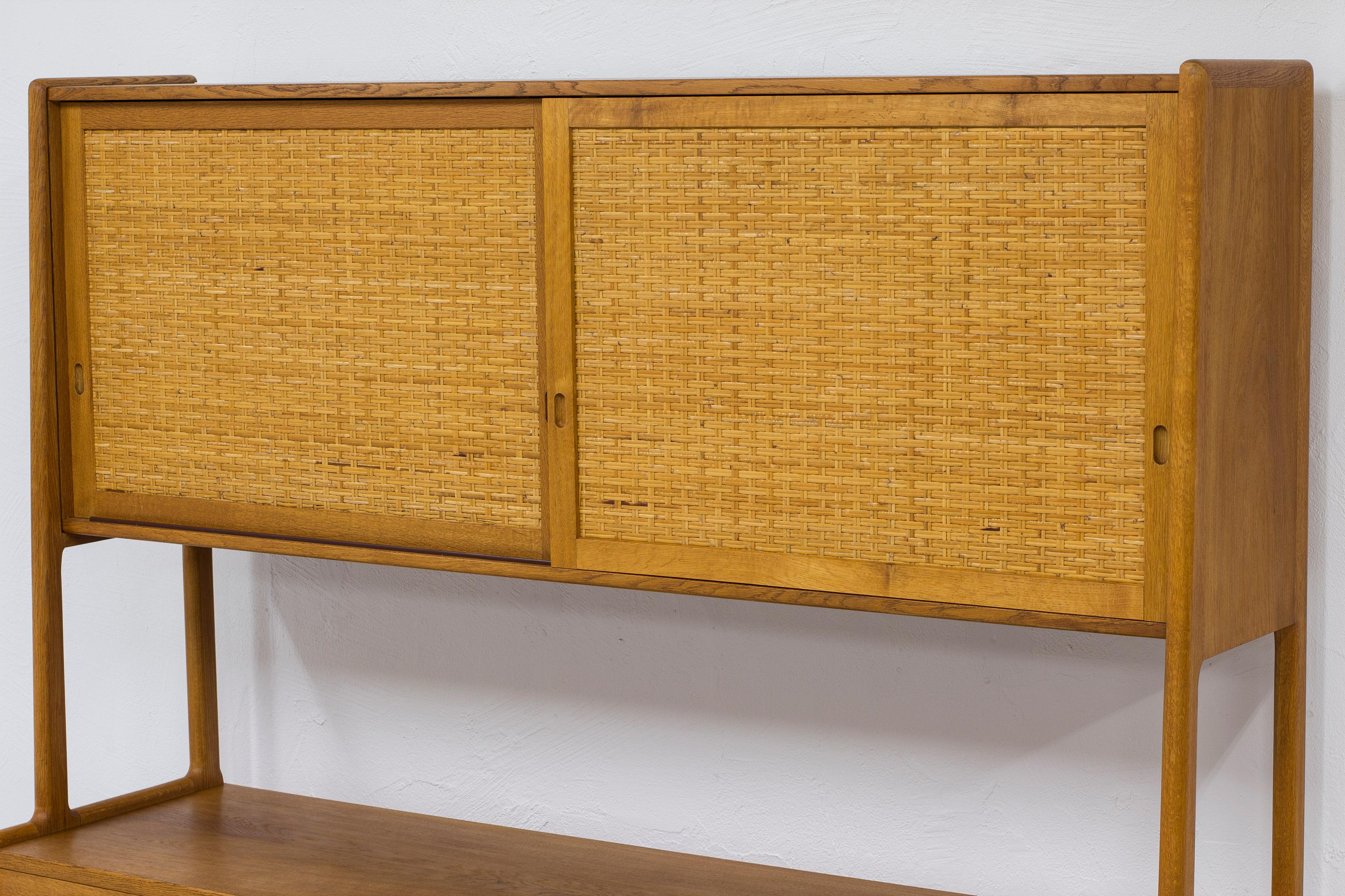 Mid-20th Century Oak and cane sideboard RY20 by Hans J. Wegner, RY Møbler, 1950s For Sale