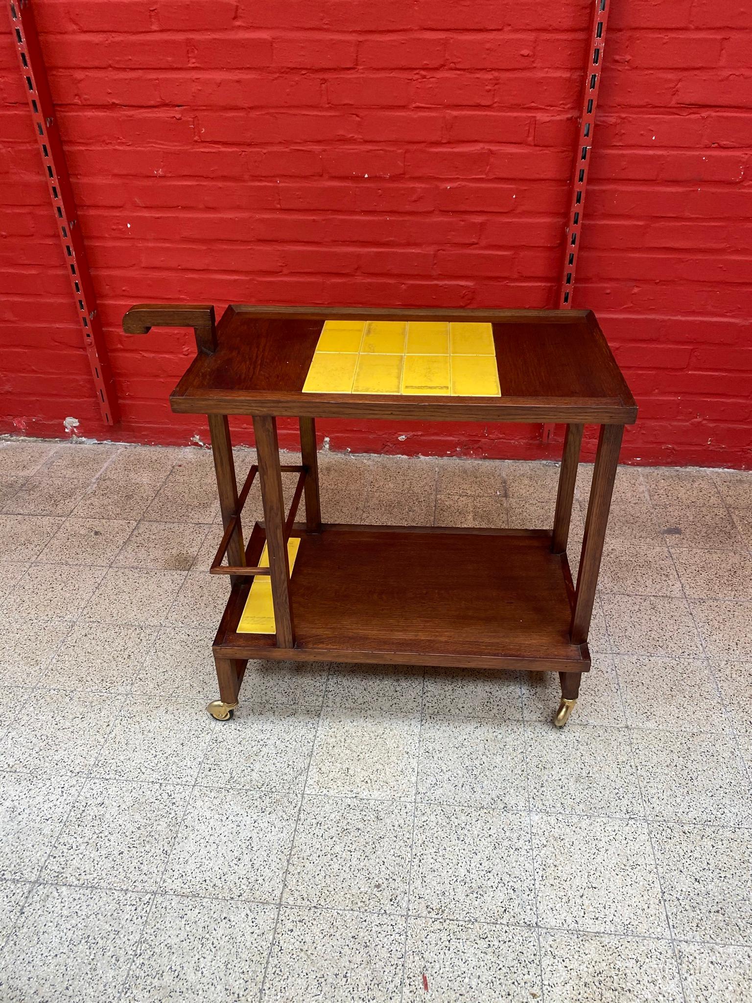 Mid-Century Modern Oak and Ceramic Trolley, Reconstruction Period, circa 1950 For Sale