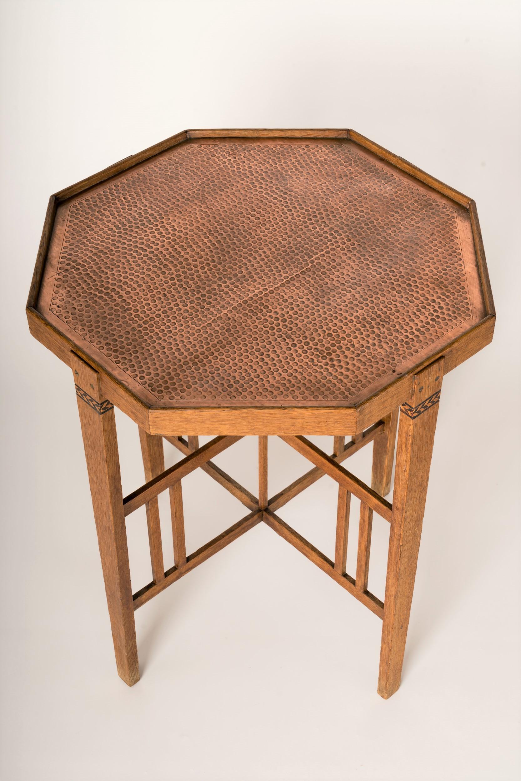 Oak and Copper Viennese Secession Oak Side Table, Austria 1910's In Fair Condition For Sale In New York, NY