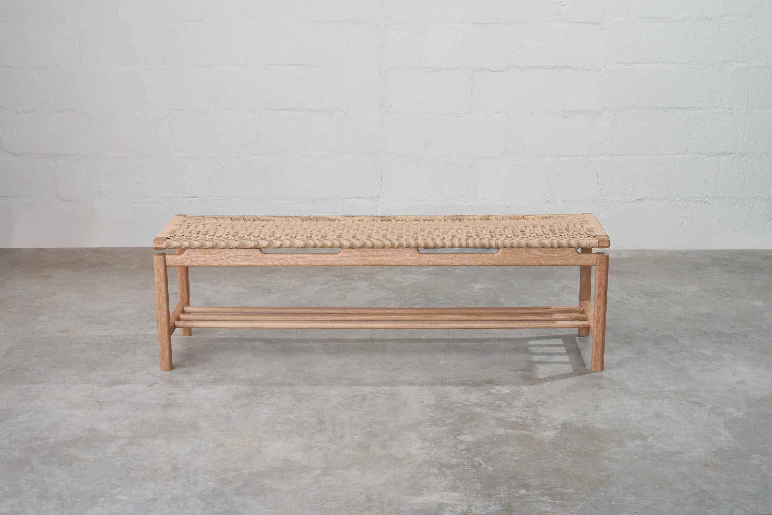 Oak and Cord Woven Bench  In New Condition For Sale In Bitou, ZA