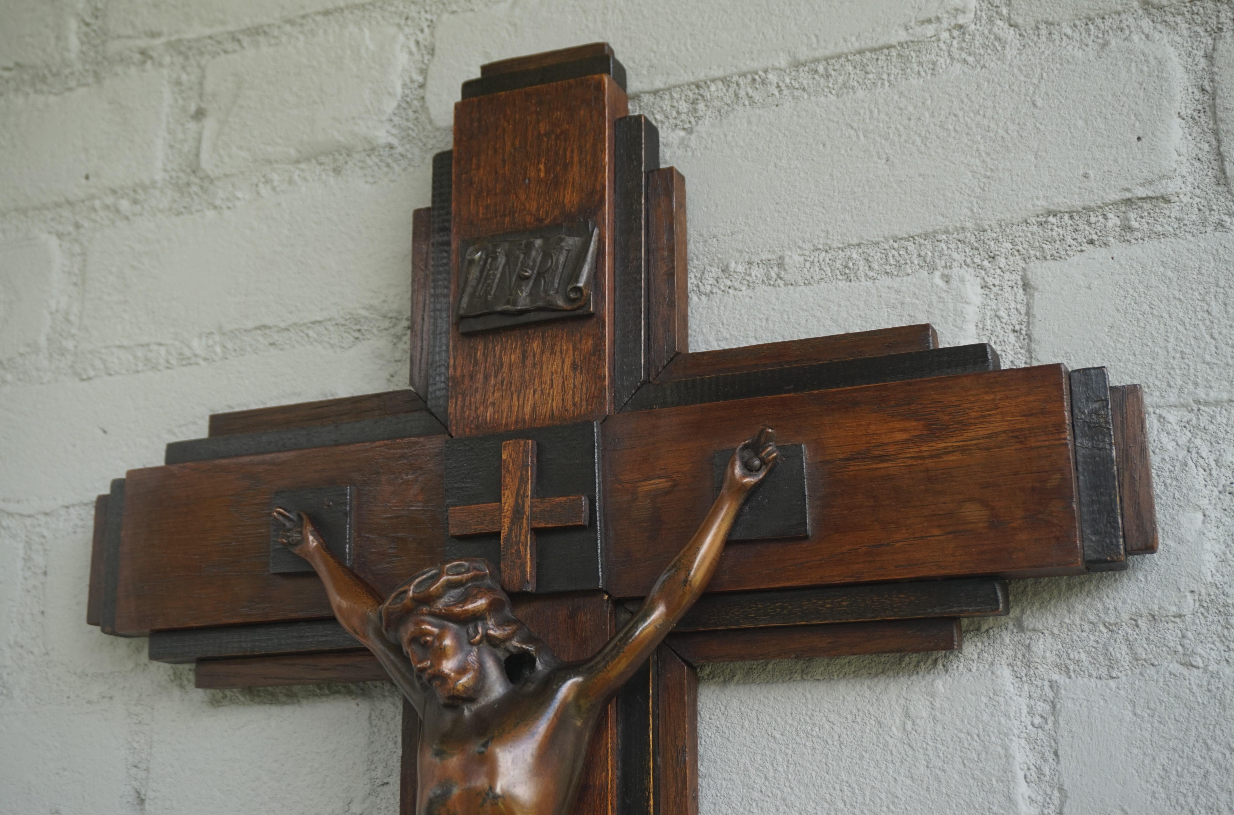 Oak and Ebonized Oak Art Deco Crucifix with a Bronzed Spelter Corpus of Christ 5