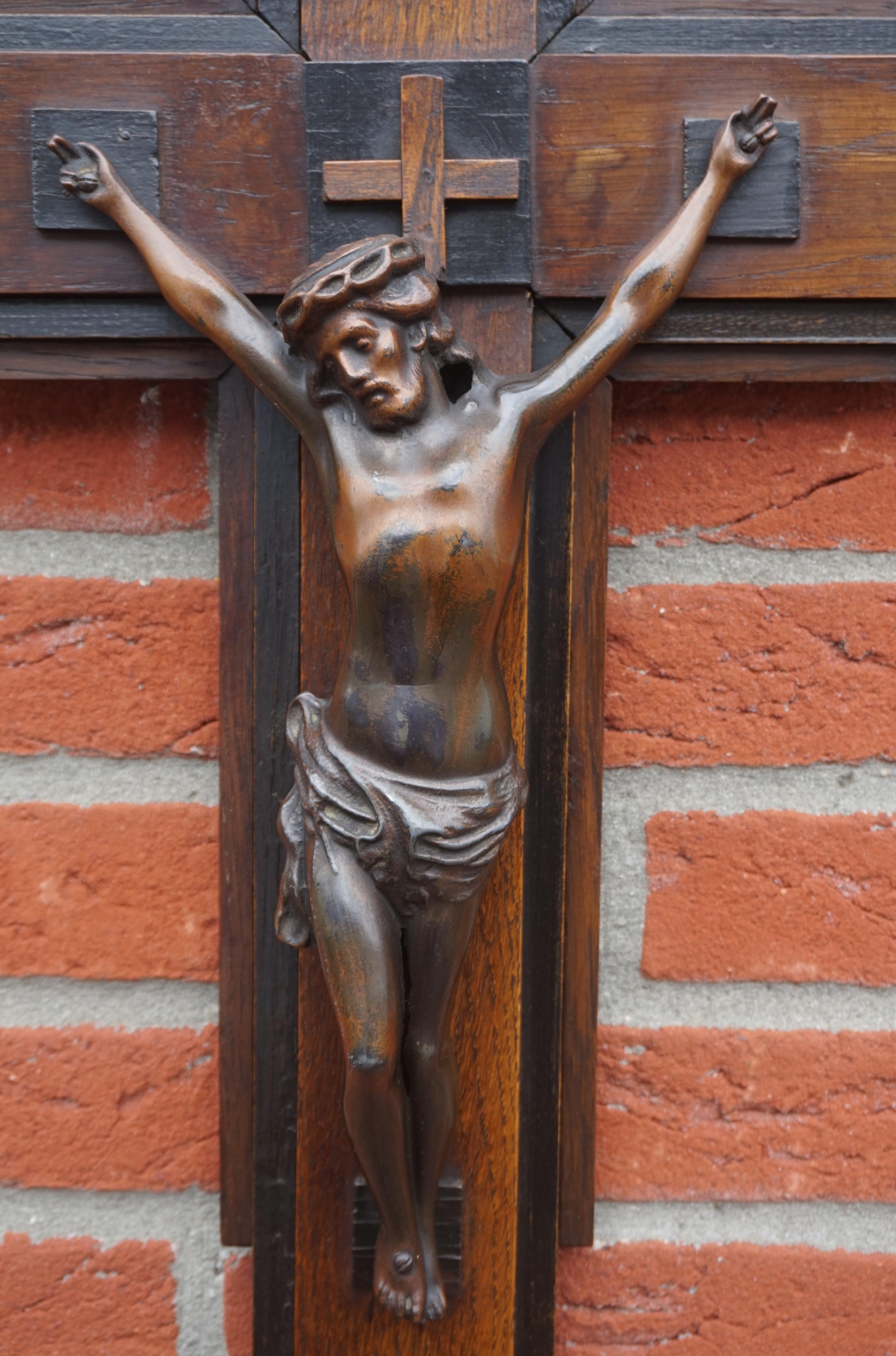 Oak and Ebonized Oak Art Deco Crucifix with a Bronzed Spelter Corpus of Christ 14