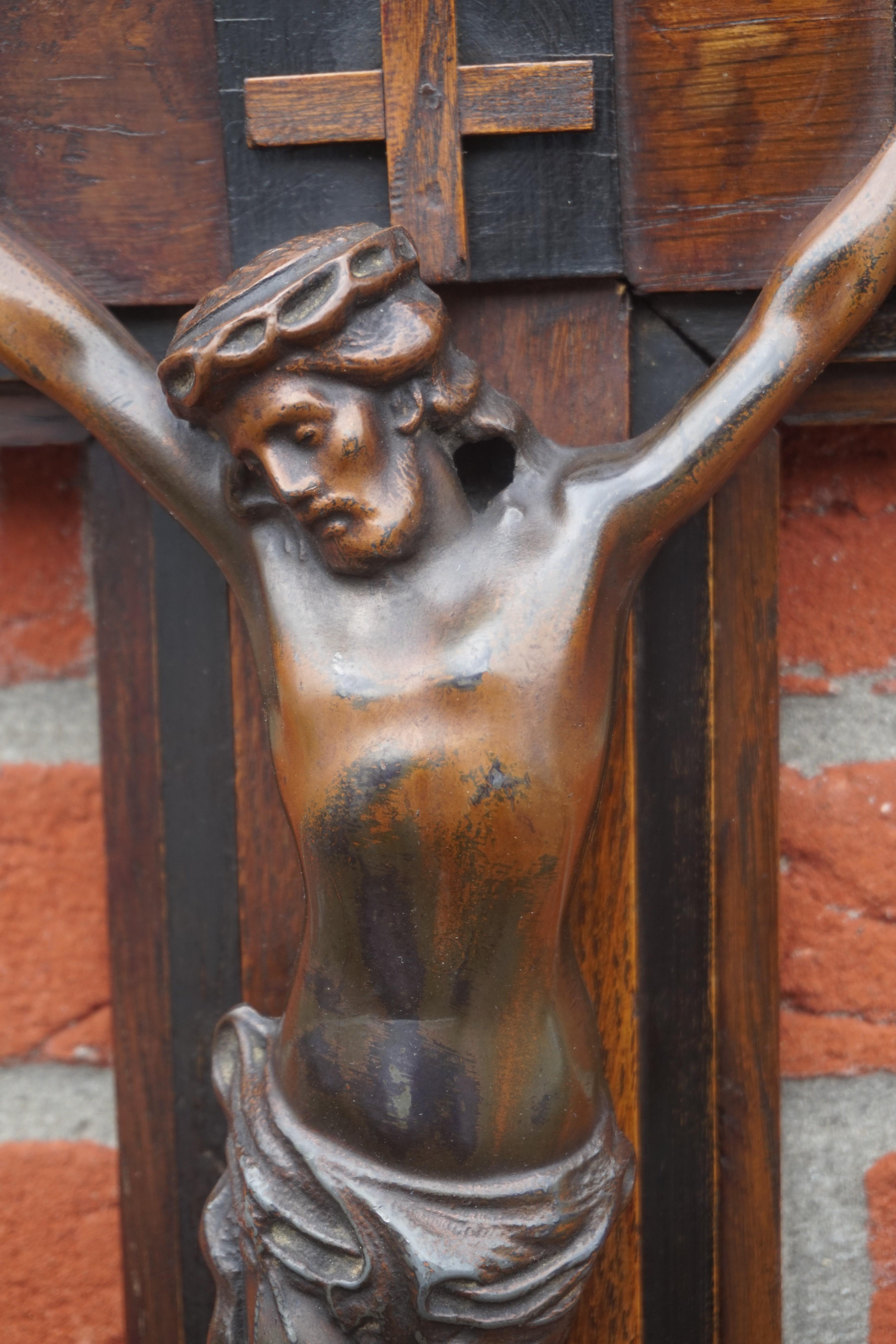 Oak and Ebonized Oak Art Deco Crucifix with a Bronzed Spelter Corpus of Christ 2