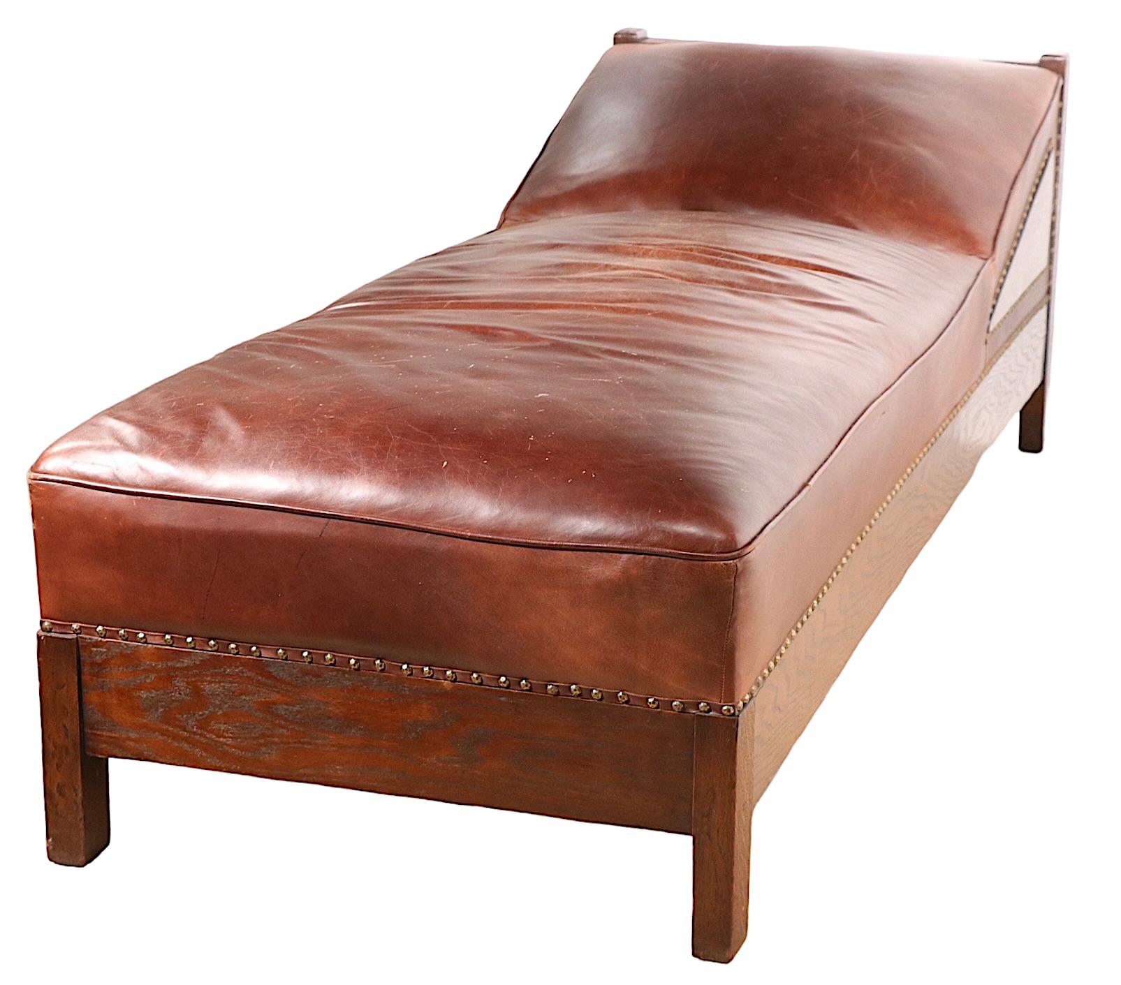 Oak and Leather Arts and Crafts Mission Daybed Chaise Lounge c. 1900 -1920's 2