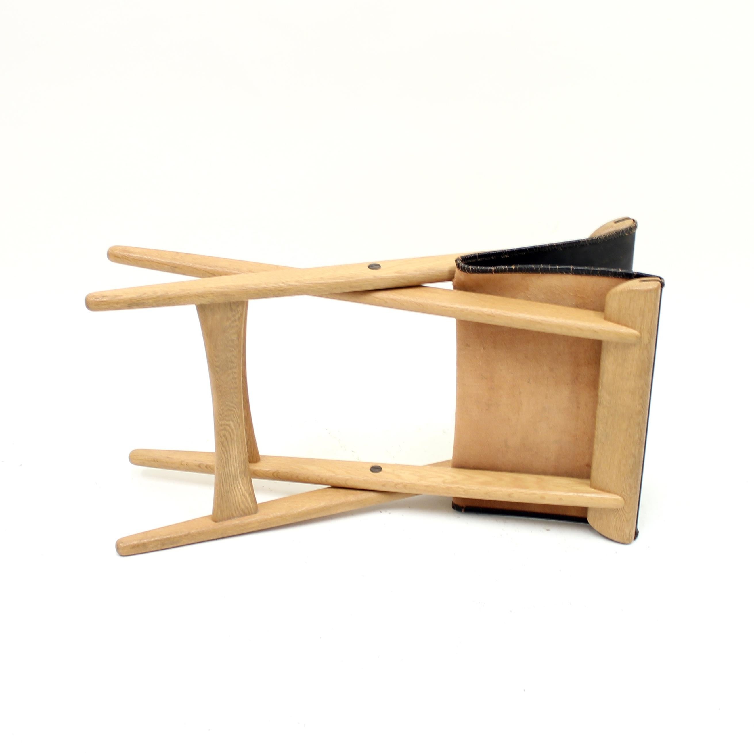 Oak and Leather Folding Stool by Östen Kristiansson for Luxus, 1960s 2