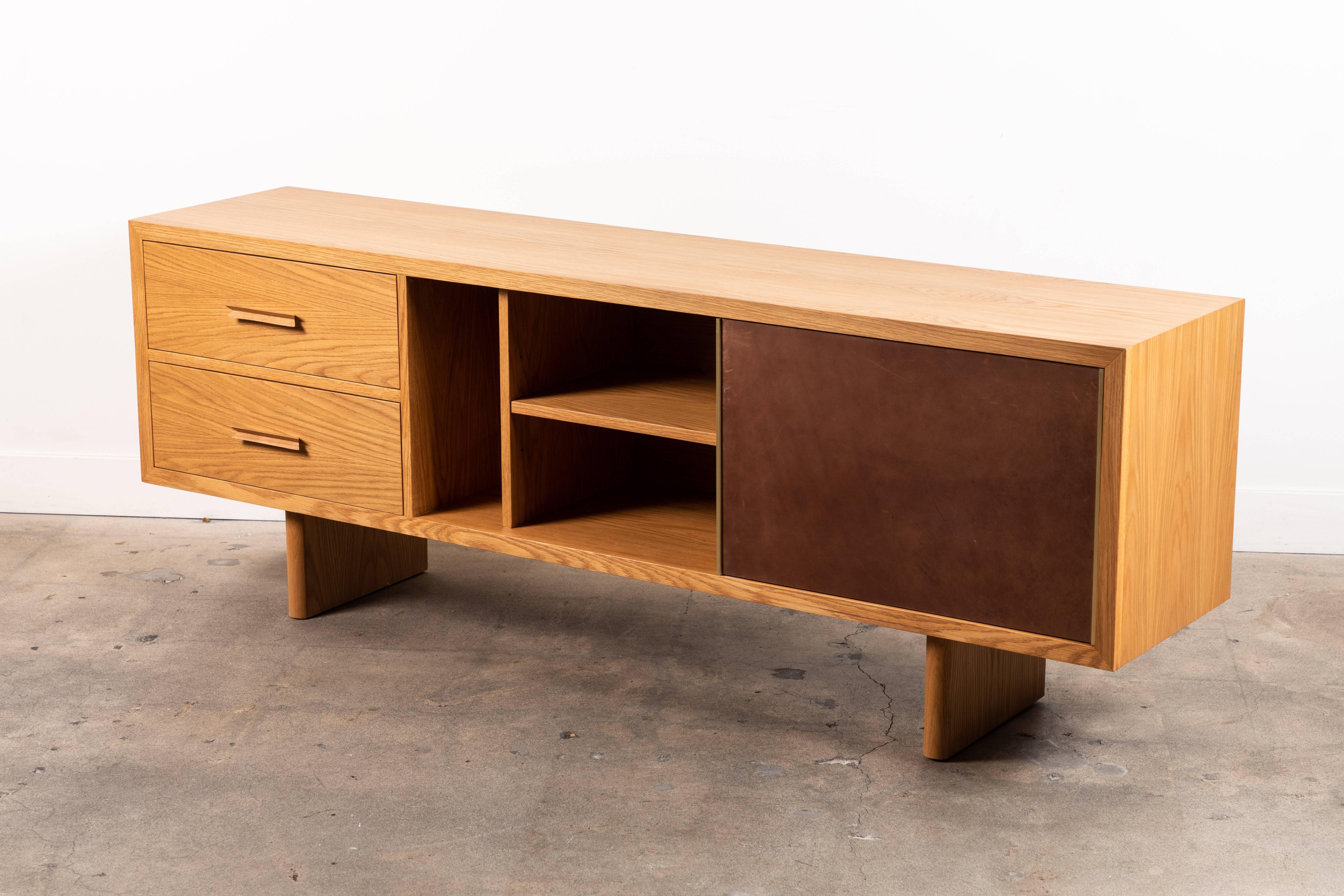 Oak and Leather Inverness Media Cabinet by Lawson-Fenning 1