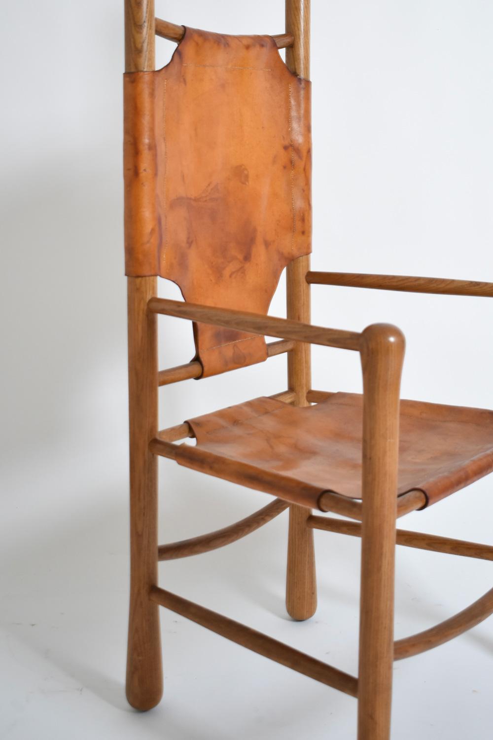 Großer Sessel aus Eiche und Leder. Niederlande, 1960er Jahre.