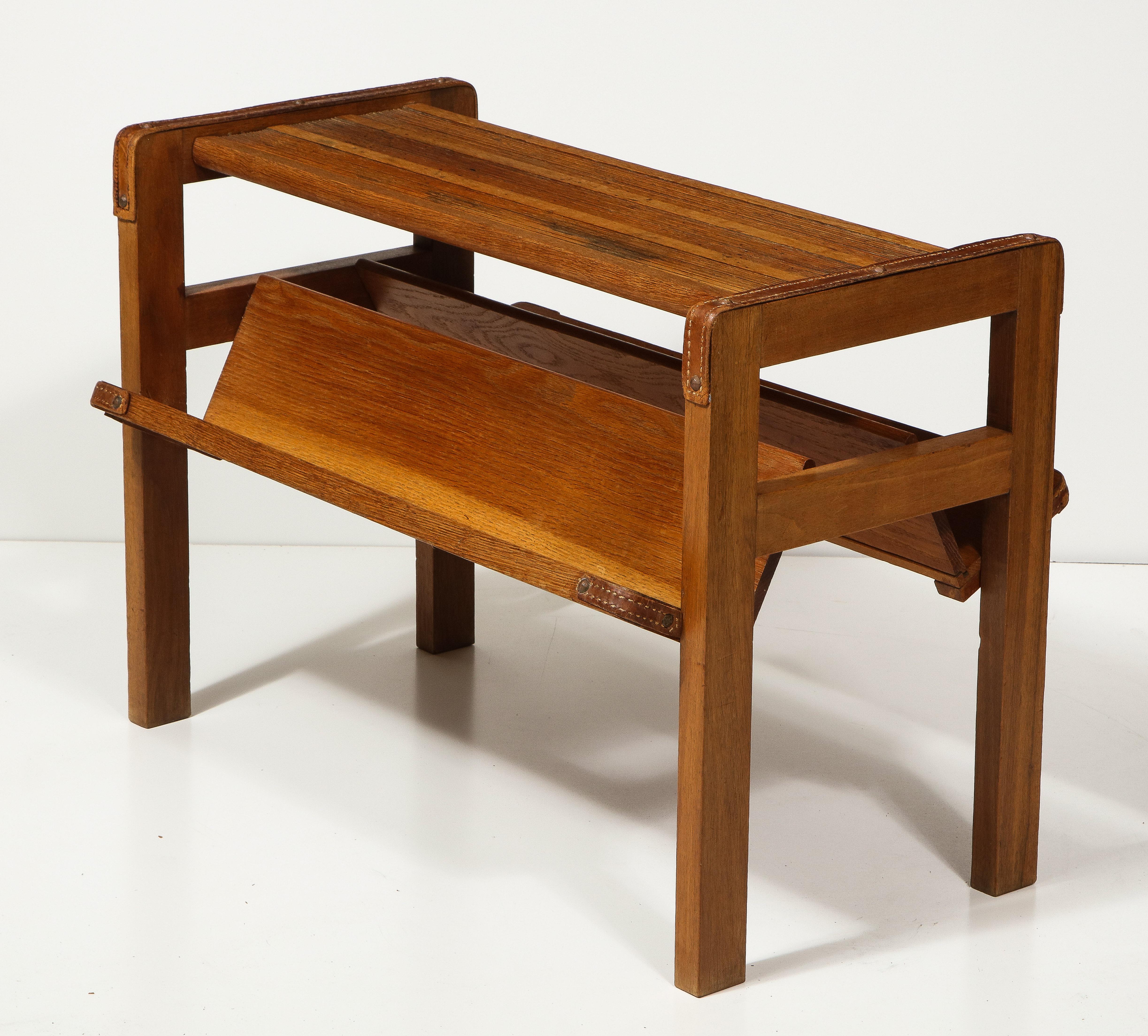 Oak and Leather Magazine Rack by Jacques Adnet, France, C. Mid-20th Century In Good Condition For Sale In New York City, NY