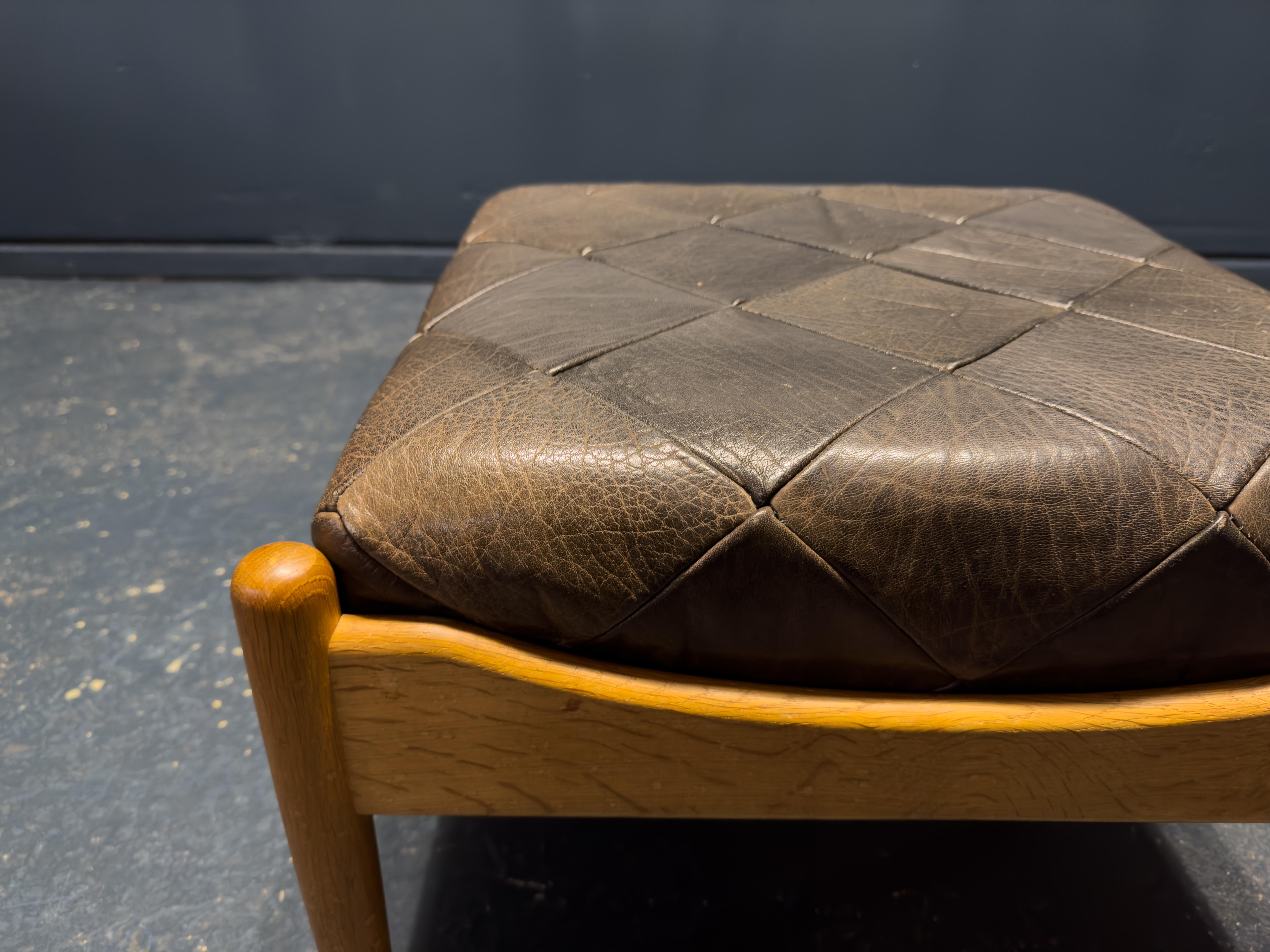 Mid-20th Century Oak and Leather Ottoman Kristian Vedel For Sale