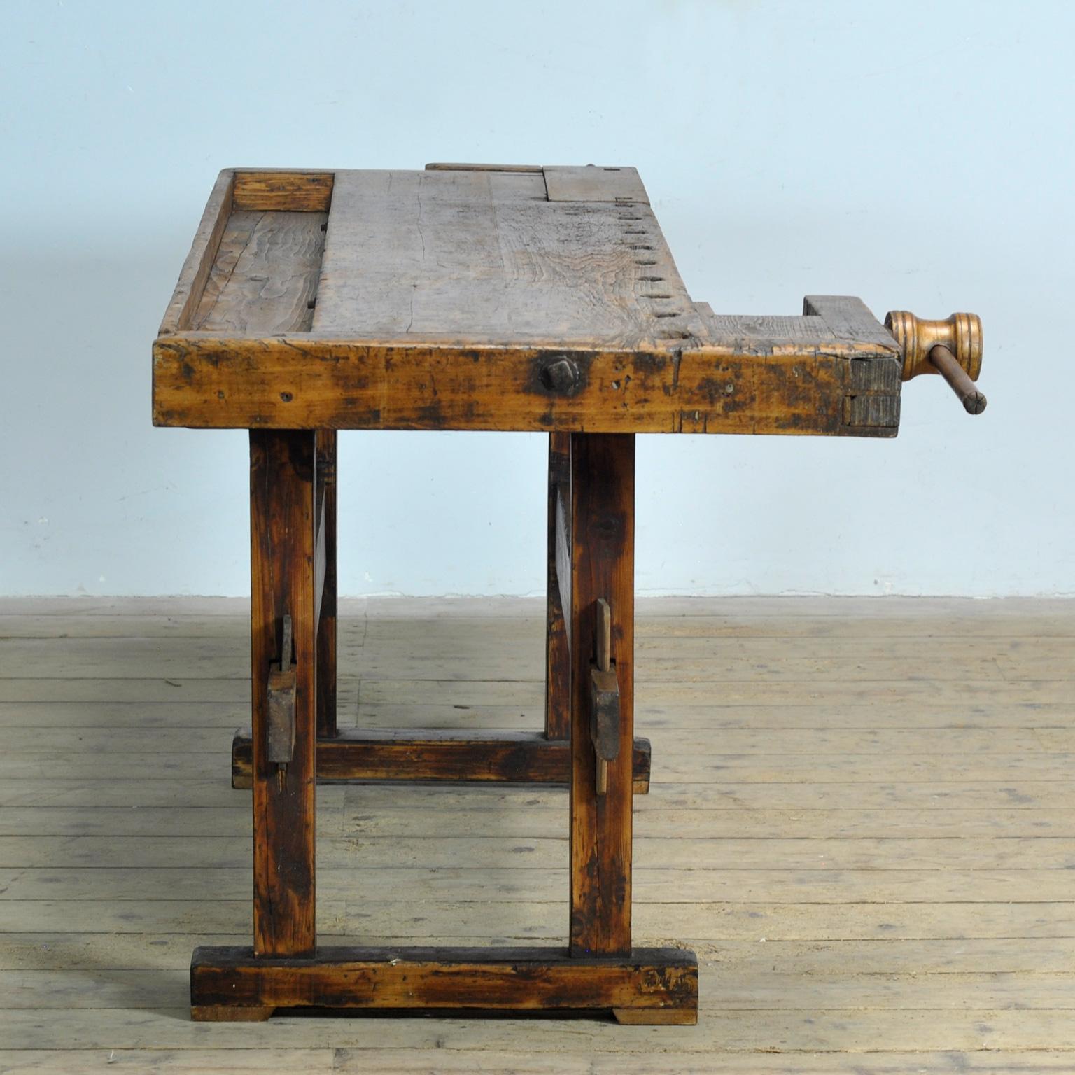 Oak and pine Carpenter’s Workbench, circa 1900 For Sale 11