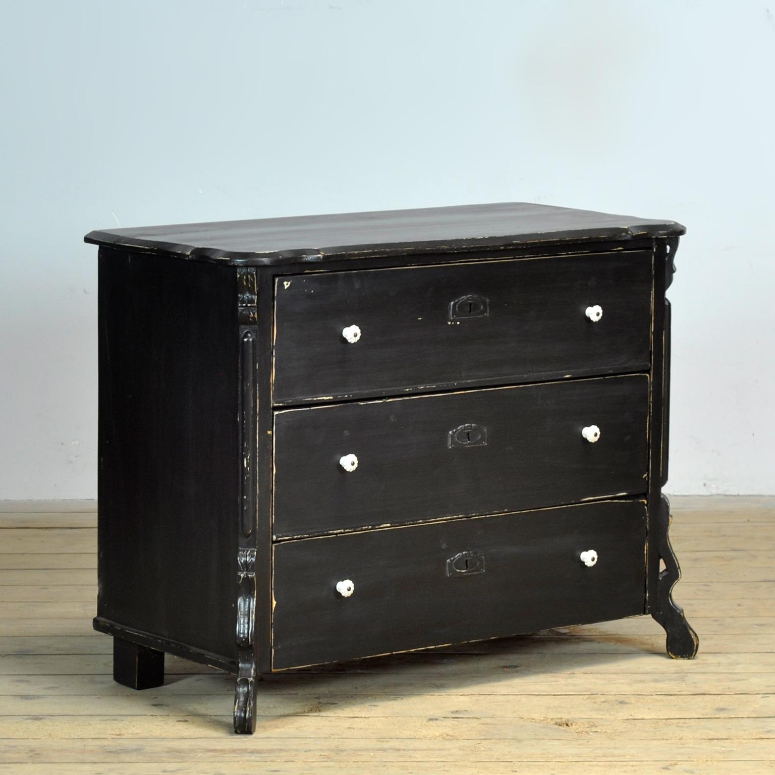 Rustic Oak and pine Chest of drawers, 1910s For Sale