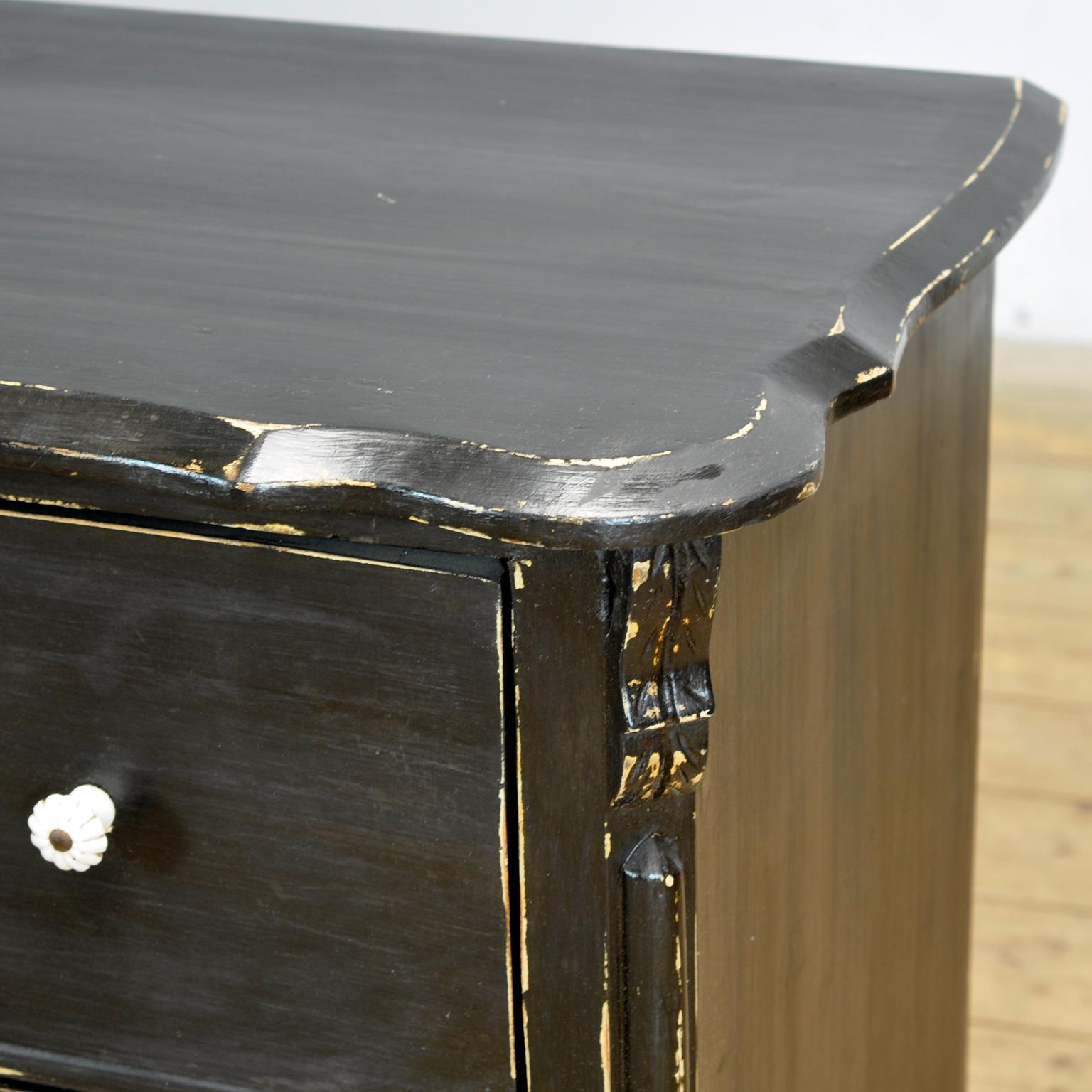 Early 20th Century Oak and pine Chest of drawers, 1910s For Sale