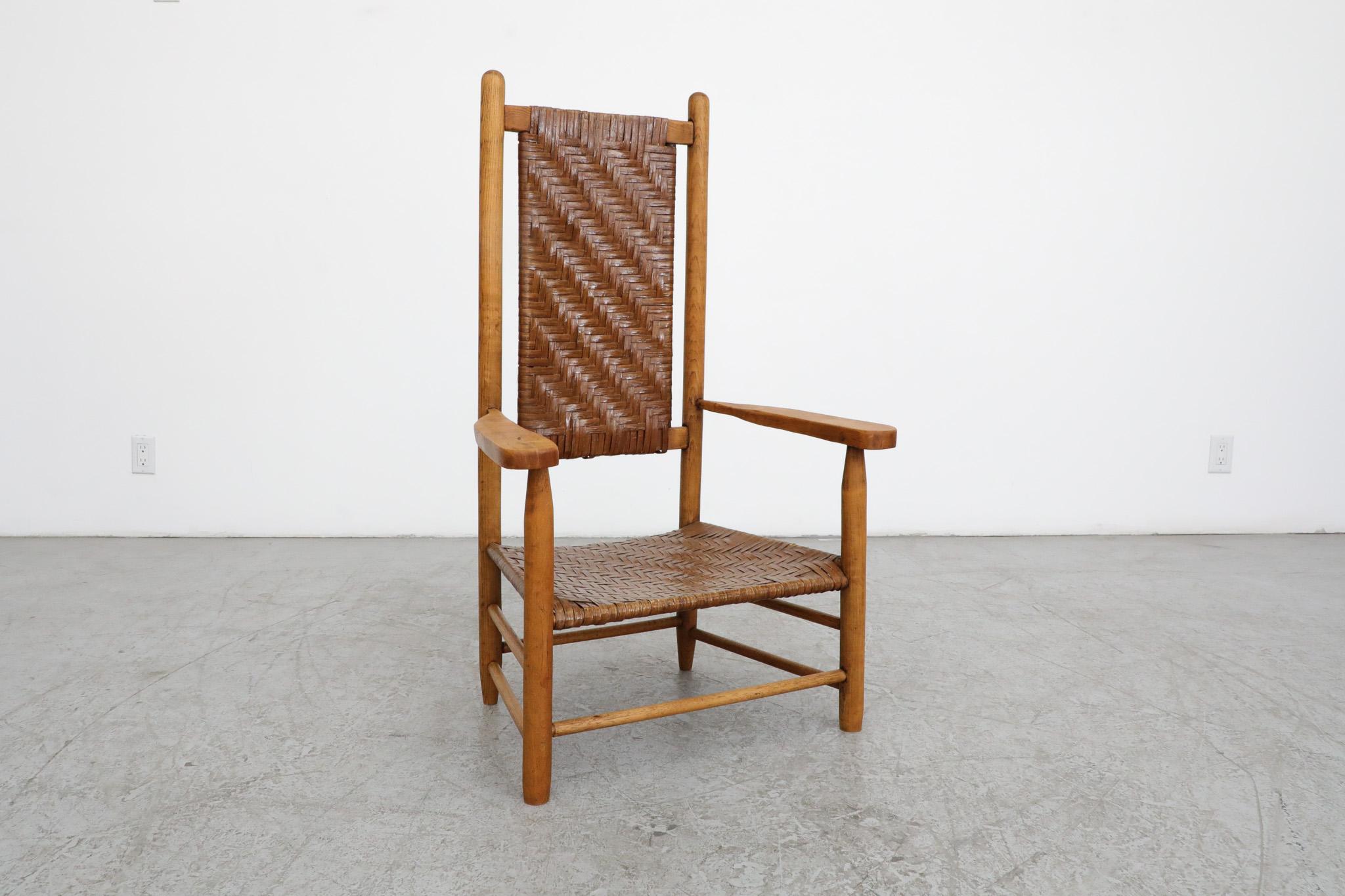 Oak and Rattan High back Throne Chair In Good Condition For Sale In Los Angeles, CA
