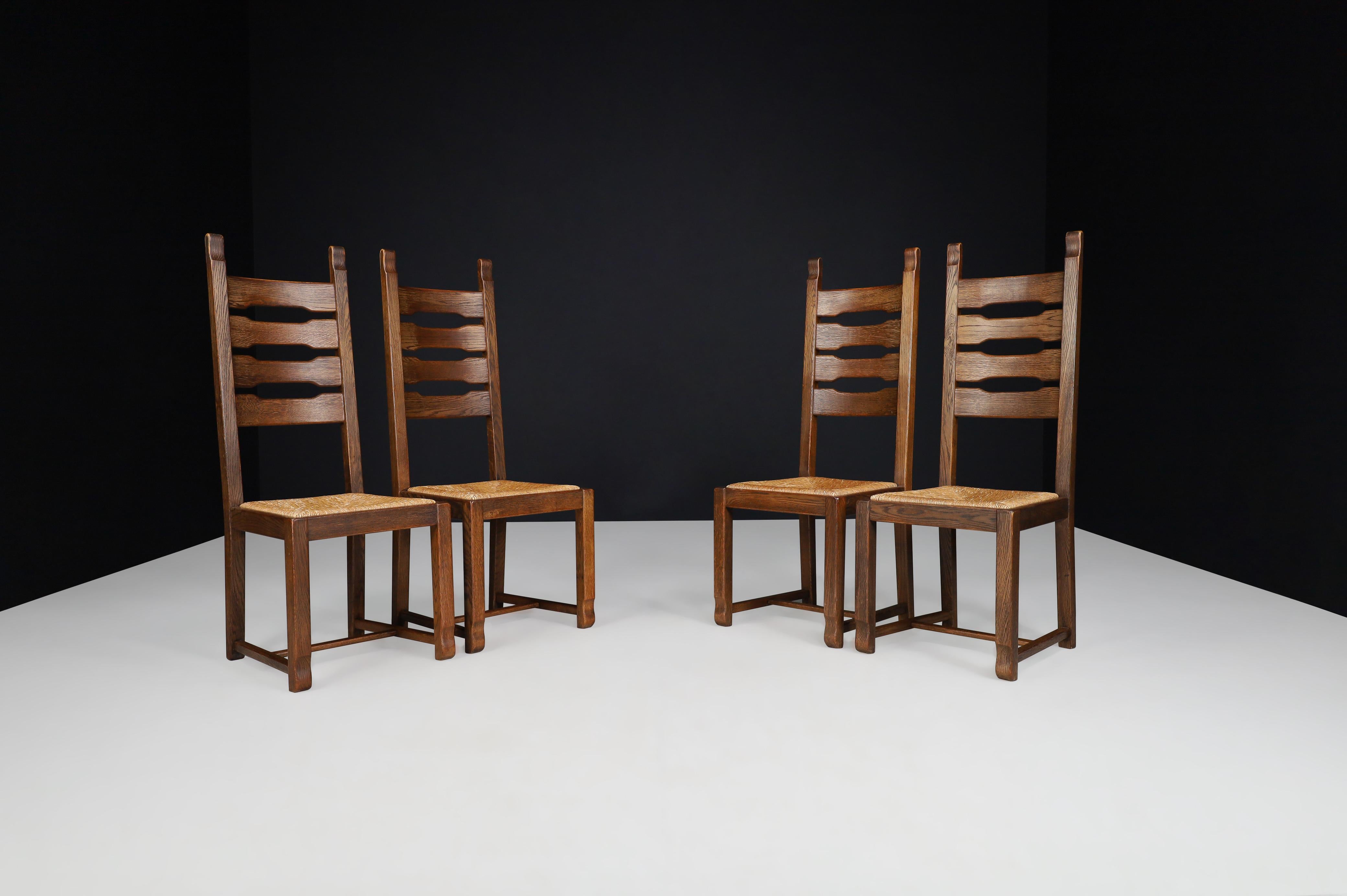 Oak and Rush High Back Dining Chairs, France, 1960s In Good Condition For Sale In Almelo, NL