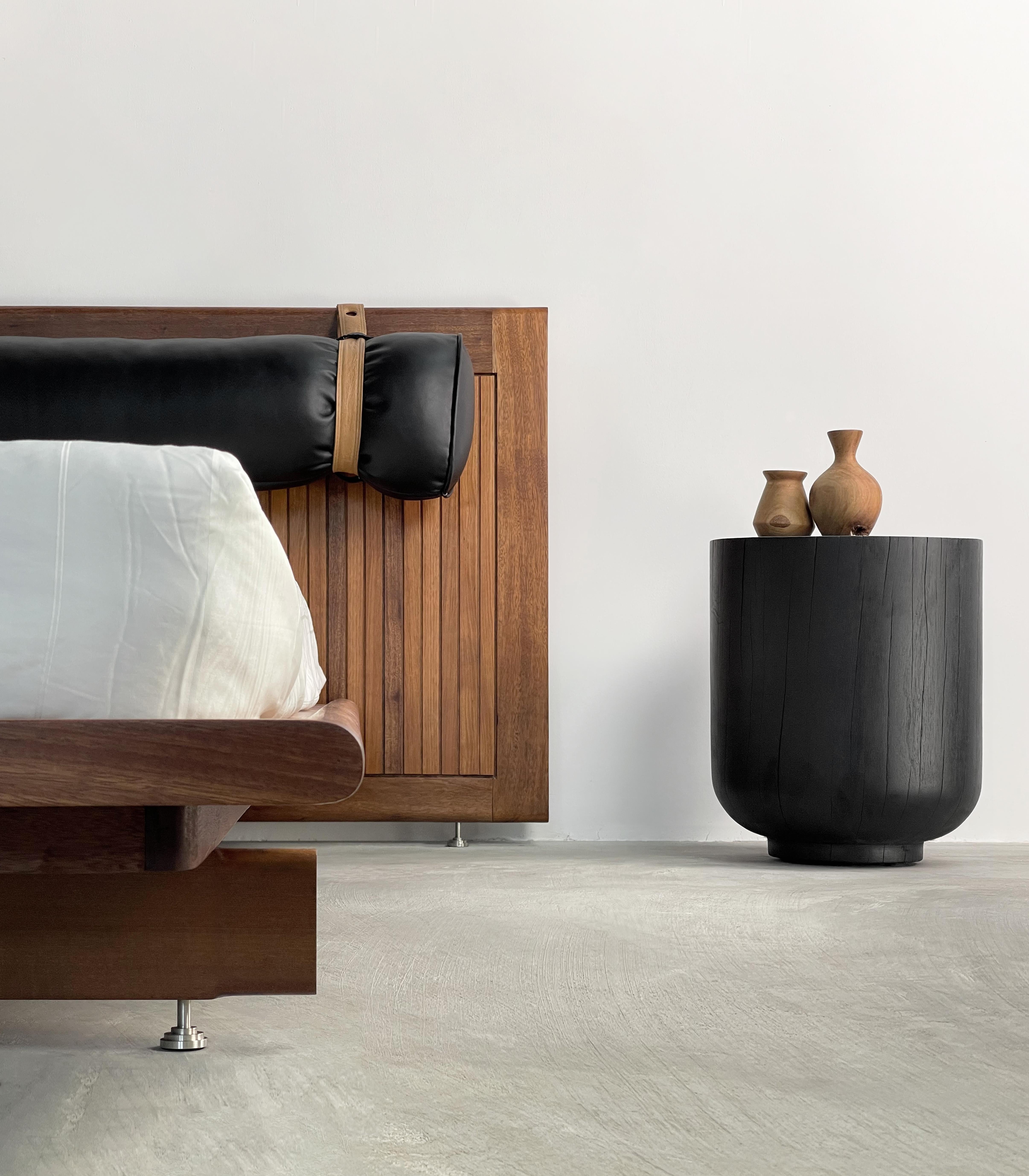 Postmoderno Letto Bau in Oak e Noce di ONON DETTAGLI in vendita