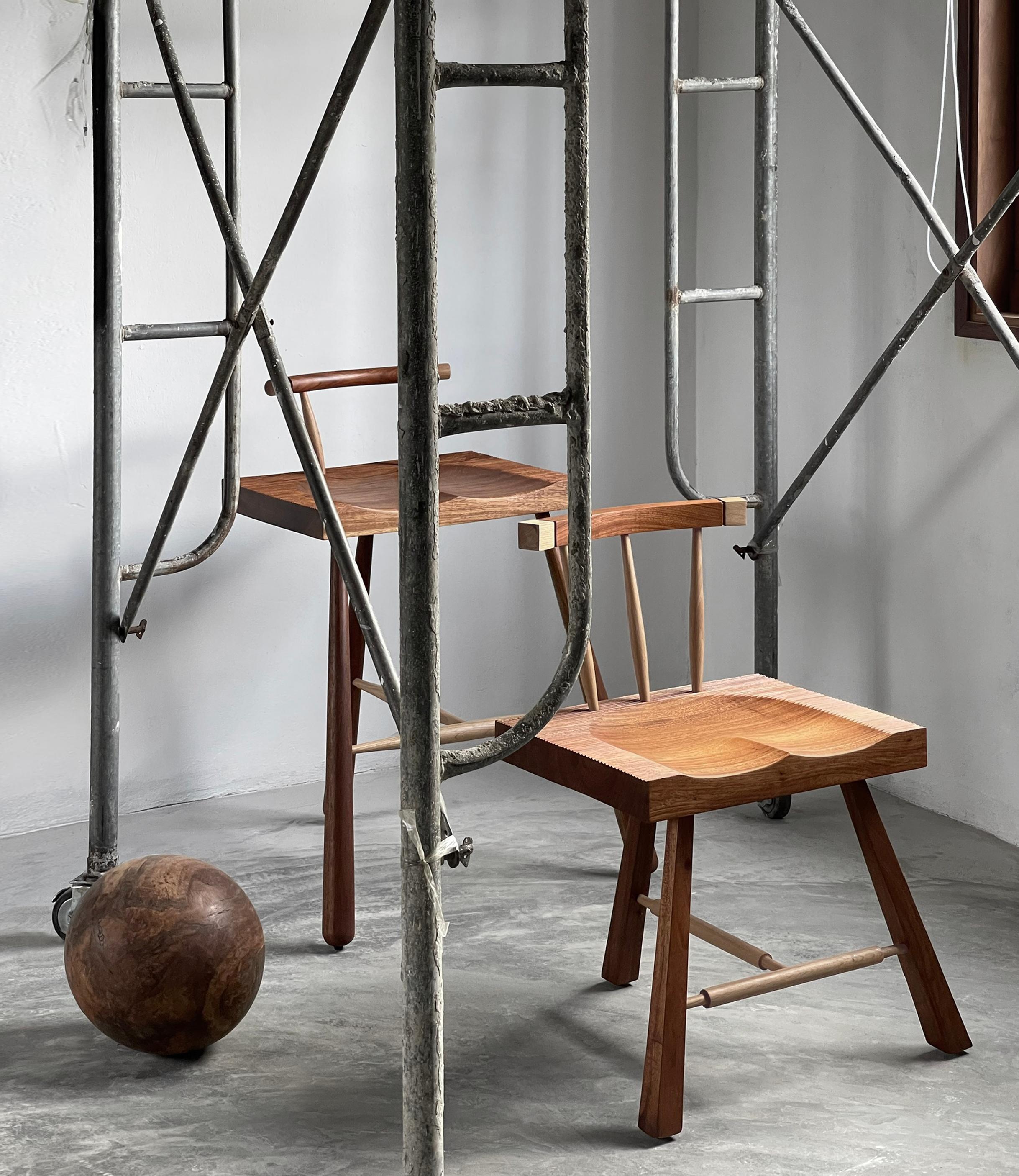 Sgabello Bình Minh in Oak e Noce di ONON DETTAGLI in vendita 1